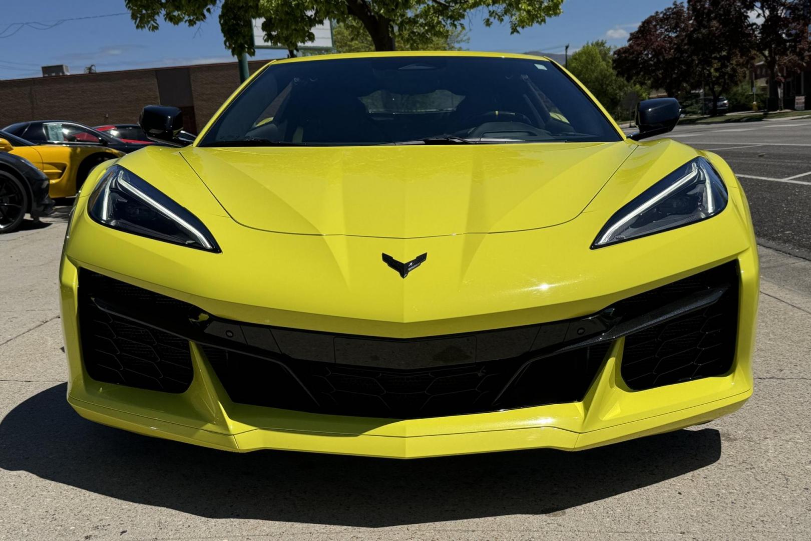 2024 Accelerate Yellow /Jet Black Chevrolet Corvette Stingray Z/06 3LZ (1G1YF2D32R5) with an V8 5.5 Liter engine, Automatic 8 Speed transmission, located at 2304 W. Main St., Boise, ID, 83702, (208) 342-7777, 43.622105, -116.218658 - 670-HP Mid Engine Road Rocket! - Photo#4