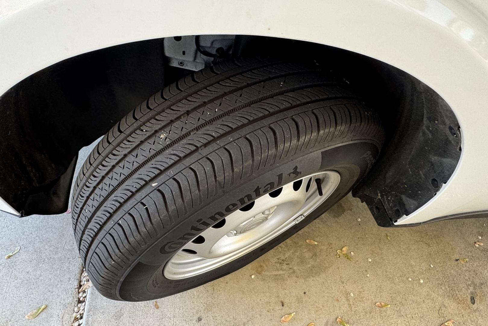 2023 Oxford White /Black Ford Maverick XL (3FTTW8E95PR) with an 4 Cyl 2.0 Liter Turbo engine, Automatic 8 Speed transmission, located at 2304 W. Main St., Boise, ID, 83702, (208) 342-7777, 43.622105, -116.218658 - Great Fuel Economy With Truck Functionality! - Photo#12