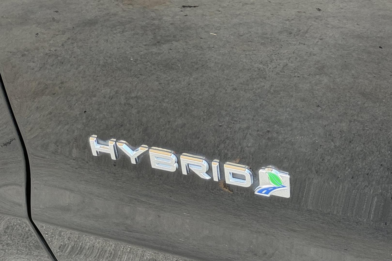 2018 Black /Gray Ford Fusion (3FA6P0UU8JR) with an 4 Cyl 2.0 Liter Hybrid engine, Automatic transmission, located at 2304 W. Main St., Boise, ID, 83702, (208) 342-7777, 43.622105, -116.218658 - Great Fuel Economy! Great Value!- Photo#12