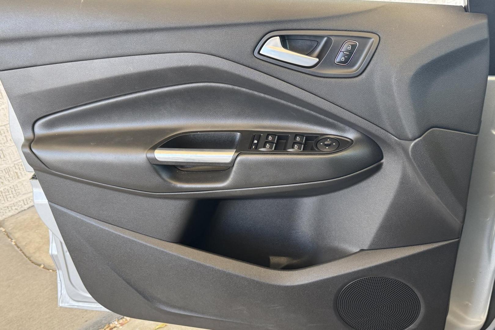 2017 Silver /Gray Ford C-Max Hybrid SE (1FADP5AU1HL) with an 4 Cyl 2.0 Liter Hybrid engine, Automatic transmission, located at 2304 W. Main St., Boise, ID, 83702, (208) 342-7777, 43.622105, -116.218658 - New Tires! Great Gas Mileage! Solid Option! - Photo#6