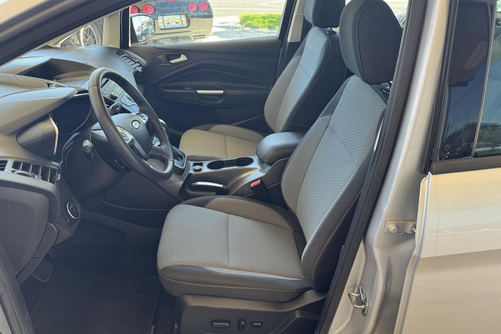 2017 Silver /Gray Ford C-Max Hybrid SE (1FADP5AU1HL) with an 4 Cyl 2.0 Liter Hybrid engine, Automatic transmission, located at 2304 W. Main St., Boise, ID, 83702, (208) 342-7777, 43.622105, -116.218658 - New Tires! Great Gas Mileage! Solid Option! - Photo#9