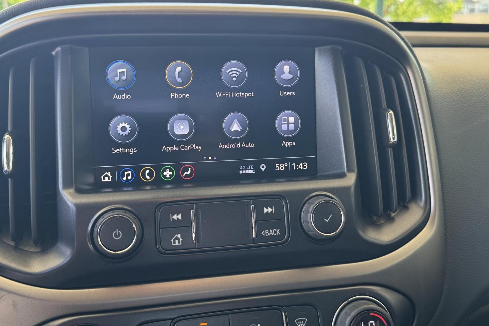 2022 Gray /Gray Chevrolet Colorado Z71 (1GCGTDEN1N1) with an V6 3.6 Liter engine, Automatic 8 Speed transmission, located at 2304 W. Main St., Boise, ID, 83702, (208) 342-7777, 43.622105, -116.218658 - Clean V6 Colorado! - Photo#7
