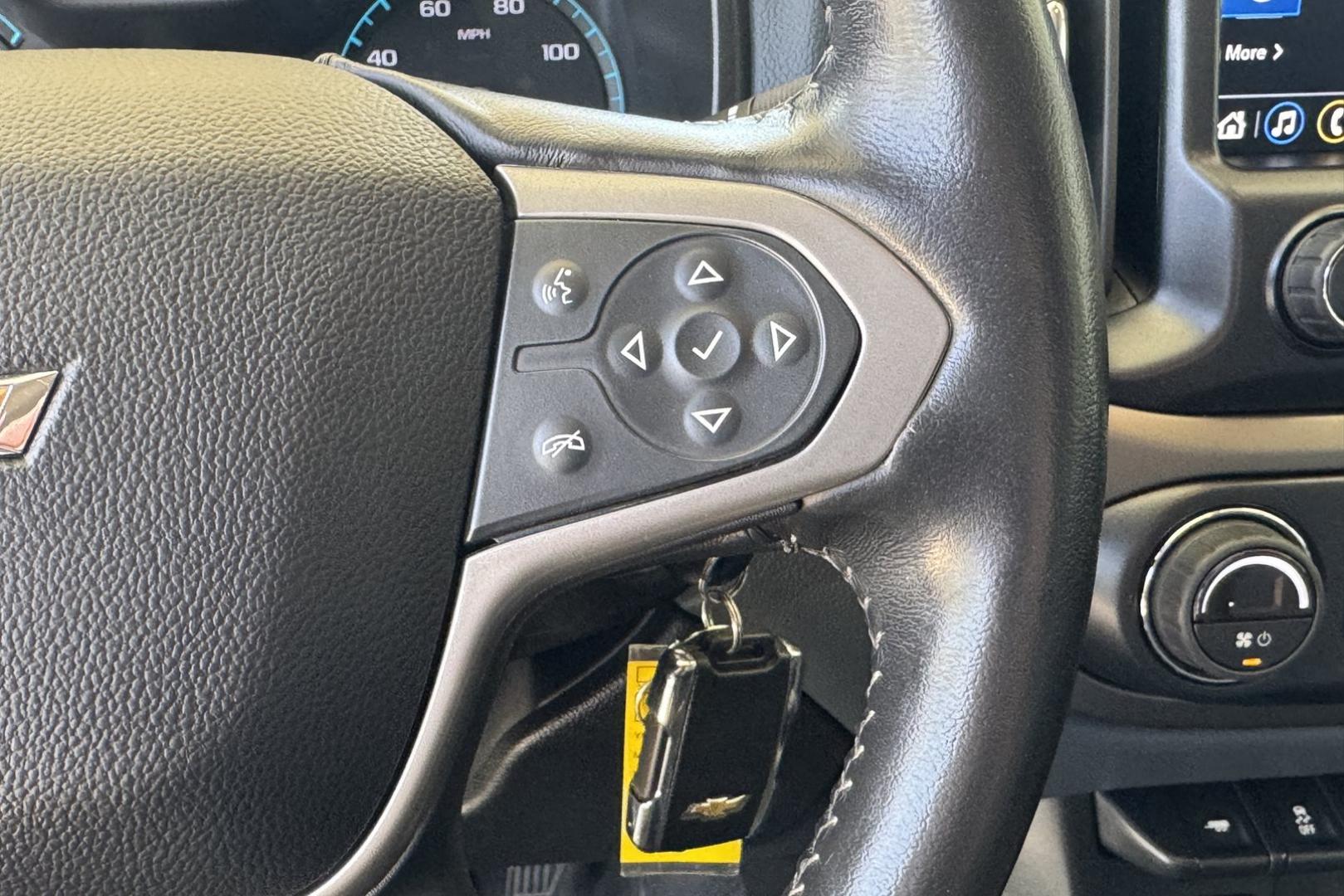 2022 Gray /Gray Chevrolet Colorado Z71 (1GCGTDEN1N1) with an V6 3.6 Liter engine, Automatic 8 Speed transmission, located at 2304 W. Main St., Boise, ID, 83702, (208) 342-7777, 43.622105, -116.218658 - Clean V6 Colorado! - Photo#8