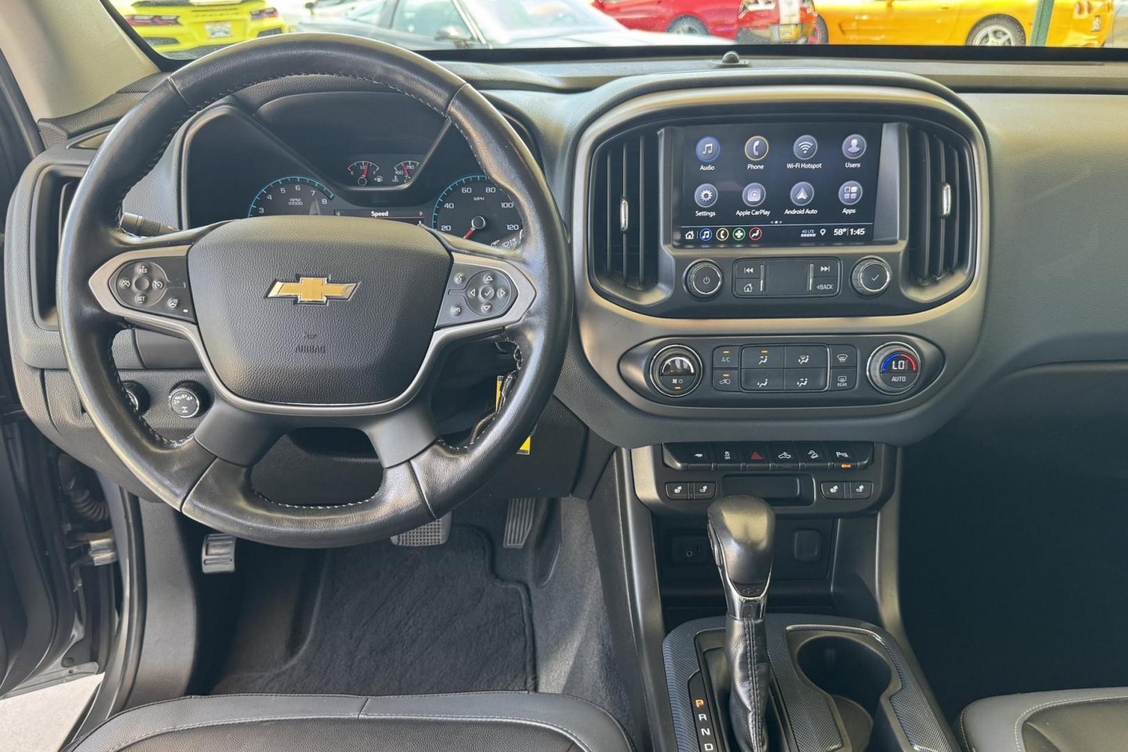 2022 Gray /Gray Chevrolet Colorado Z71 (1GCGTDEN1N1) with an V6 3.6 Liter engine, Automatic 8 Speed transmission, located at 2304 W. Main St., Boise, ID, 83702, (208) 342-7777, 43.622105, -116.218658 - Clean V6 Colorado! - Photo#15