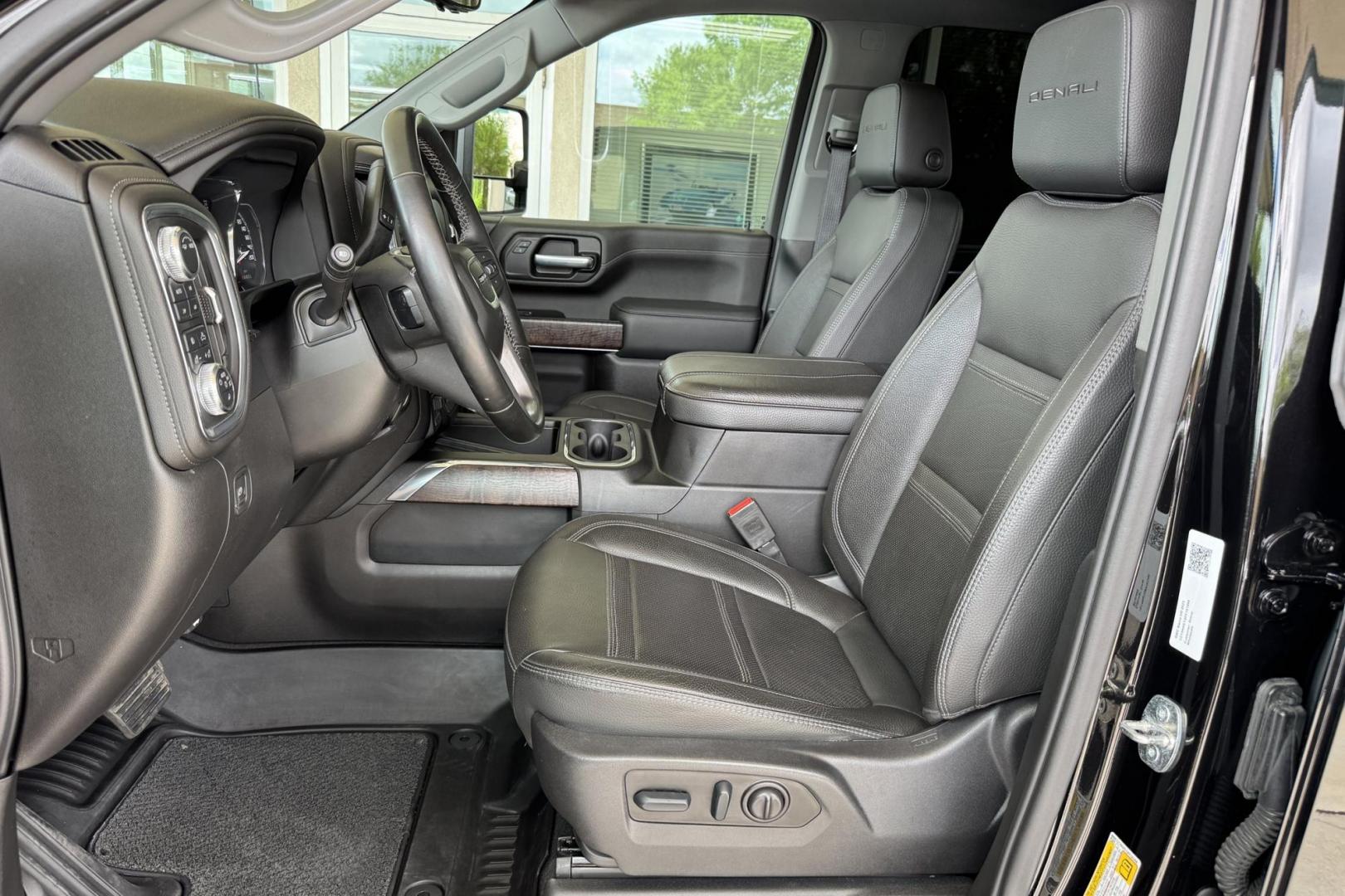 2023 Ebony Twilight Metallic /Jet Black GMC Sierra 3500HD Denali (1GT49WEY5PF) with an V8 6.6 Liter Turbo Duramax Diesel engine, Automatic 10 Speed Allison transmission, located at 2304 W. Main St., Boise, ID, 83702, (208) 342-7777, 43.622105, -116.218658 - Remaining Factory Warranty! This Truck is Nice! - Photo#17