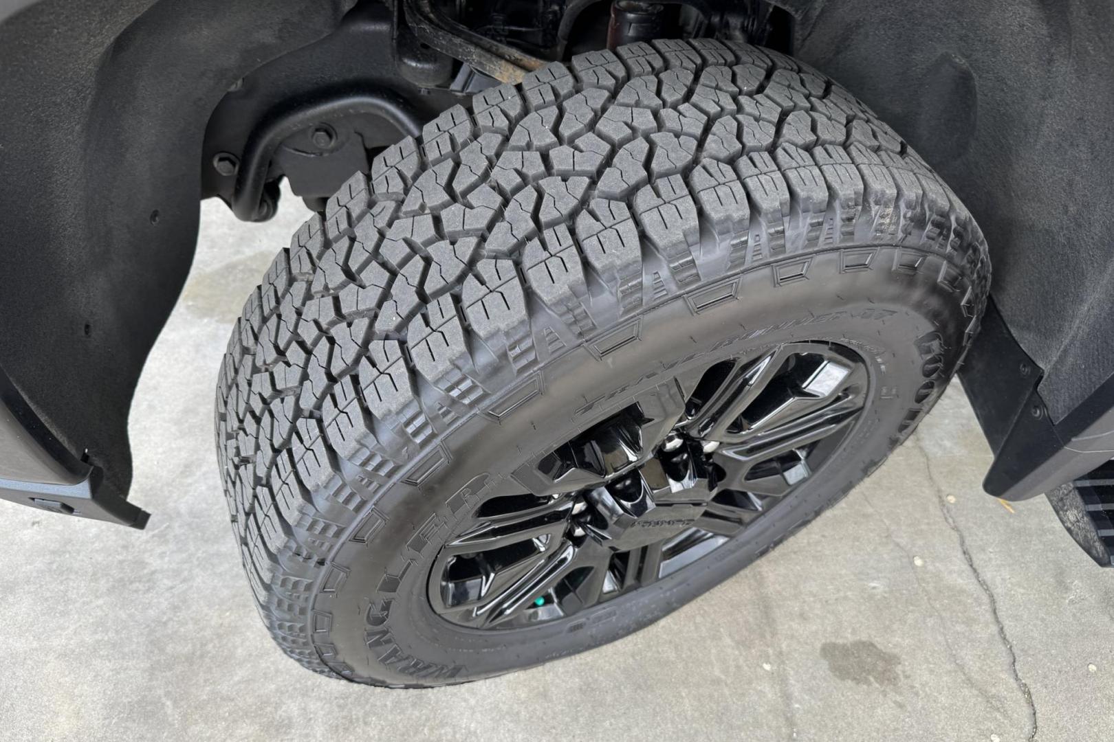 2023 Ebony Twilight Metallic /Jet Black GMC Sierra 3500HD Denali (1GT49WEY5PF) with an V8 6.6 Liter Turbo Duramax Diesel engine, Automatic 10 Speed Allison transmission, located at 2304 W. Main St., Boise, ID, 83702, (208) 342-7777, 43.622105, -116.218658 - Remaining Factory Warranty! This Truck is Nice! - Photo#23