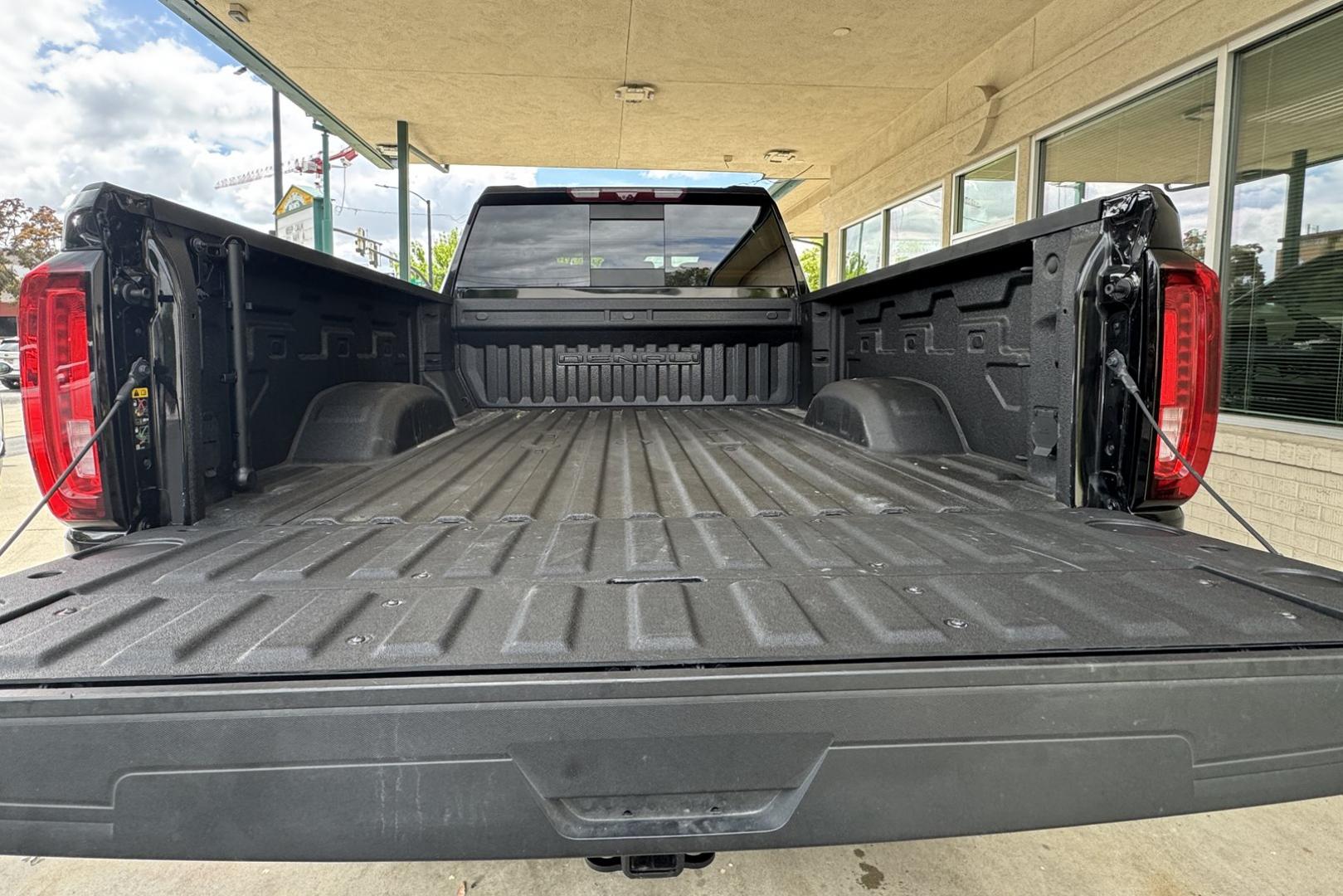 2023 Ebony Twilight Metallic /Jet Black GMC Sierra 3500HD Denali (1GT49WEY5PF) with an V8 6.6 Liter Turbo Duramax Diesel engine, Automatic 10 Speed Allison transmission, located at 2304 W. Main St., Boise, ID, 83702, (208) 342-7777, 43.622105, -116.218658 - Remaining Factory Warranty! This Truck is Nice! - Photo#27