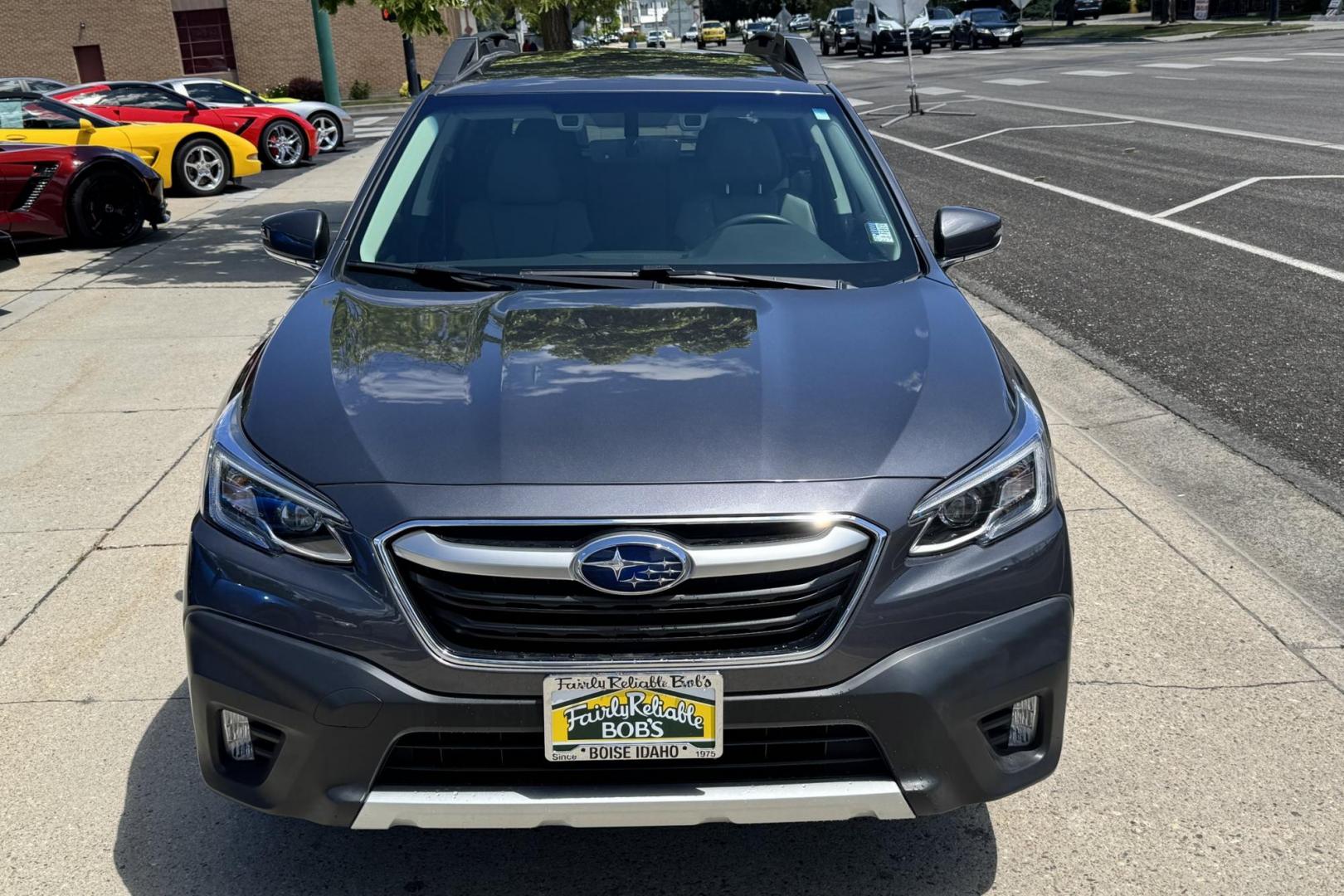 2022 Gray /Black/Gray Subaru Outback Limited (4S4BTAMC8N3) with an H4 2.5 Liter engine, Automatic transmission, located at 2304 W. Main St., Boise, ID, 83702, (208) 342-7777, 43.622105, -116.218658 - Clean Low Mileage Outback! - Photo#3