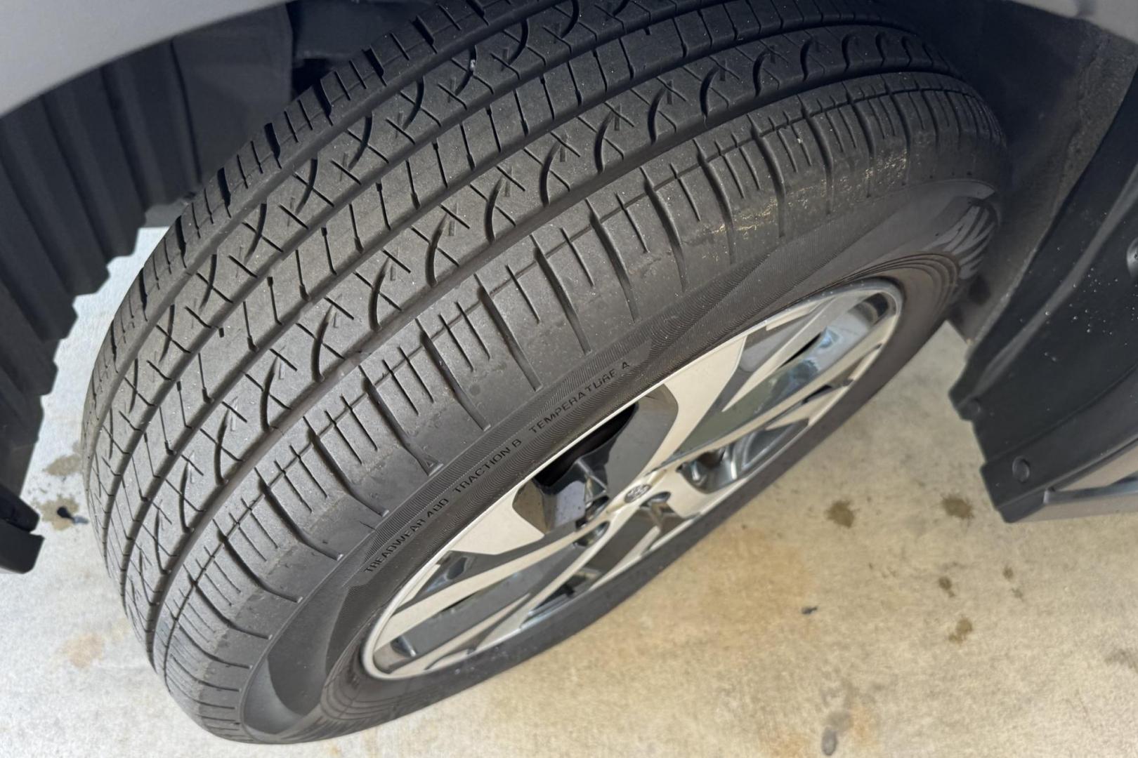 2022 Gray /Black/Gray Subaru Outback Limited (4S4BTAMC8N3) with an H4 2.5 Liter engine, Automatic transmission, located at 2304 W. Main St., Boise, ID, 83702, (208) 342-7777, 43.622105, -116.218658 - Clean Low Mileage Outback! - Photo#11