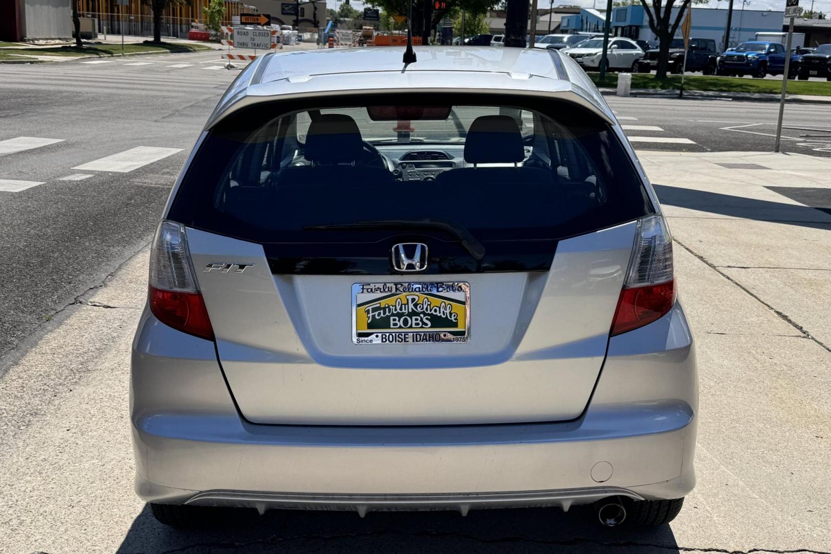 2011 Silver /Black Honda Fit Sport (JHMGE8G59BC) with an 4 Cyl 1.5 Liter engine, 5 Speed Manual transmission, located at 2304 W. Main St., Boise, ID, 83702, (208) 342-7777, 43.622105, -116.218658 - 5 Speed, Great Fuel Economy! - Photo#1