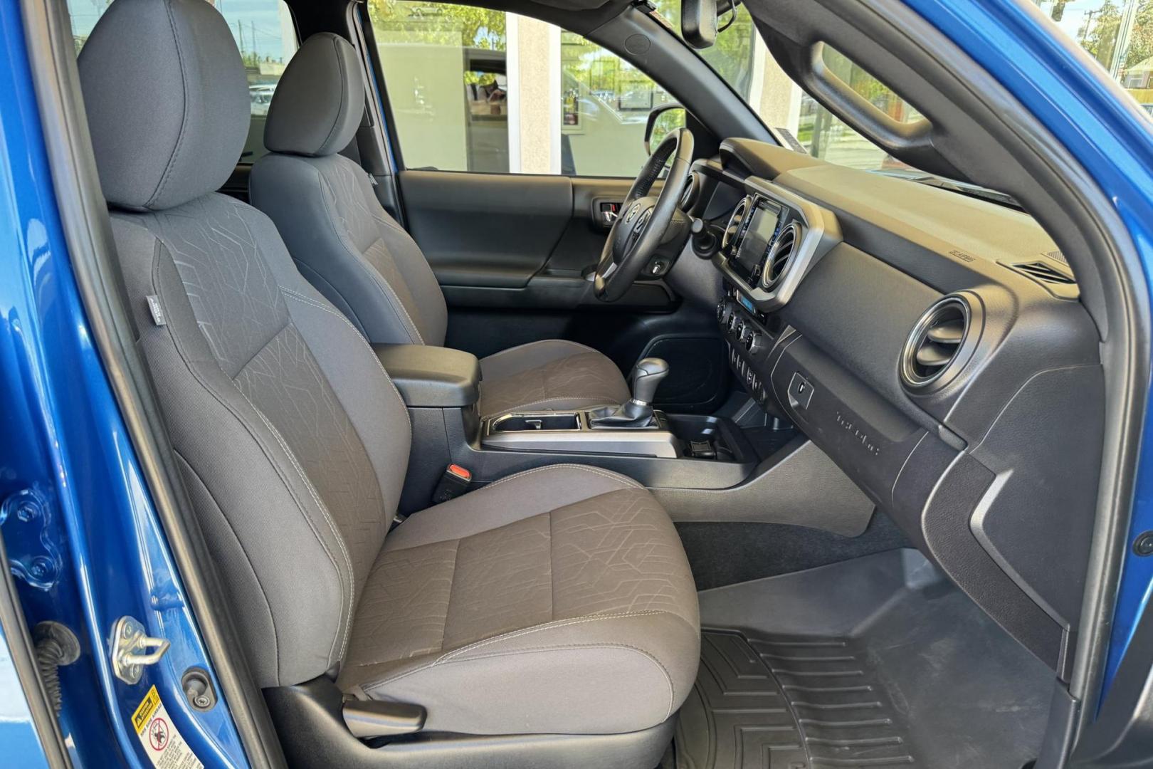 2017 Blazing Blue Pearl /Black Toyota Tacoma TRD Sport (5TFDZ5BN1HX) with an V6 3.5 Liter engine, Automatic 6 Speed transmission, located at 2304 W. Main St., Boise, ID, 83702, (208) 342-7777, 43.622105, -116.218658 - Rare Color! Clean Truck! - Photo#18