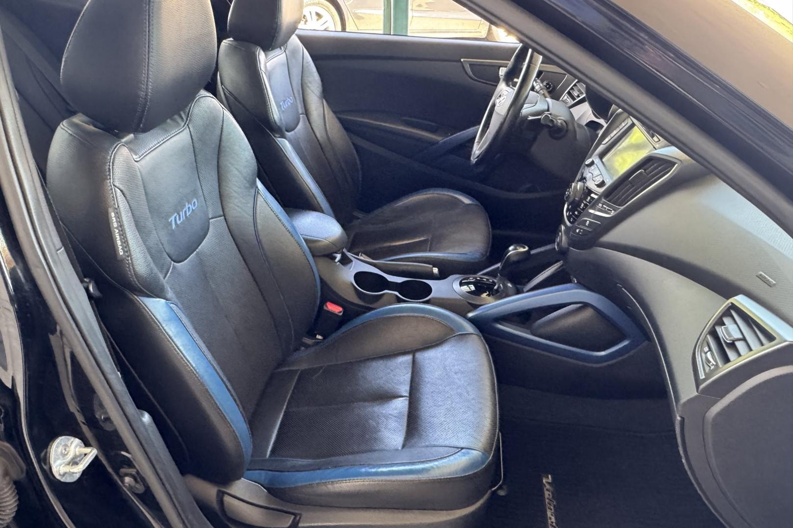 2013 Black /Black/Blue Hyundai Veloster Turbo Coupe (KMHTC6AE3DU) with an 4 Cyl 1.6 Liter Turbo engine, Automatic 6 Speed transmission, located at 2304 W. Main St., Boise, ID, 83702, (208) 342-7777, 43.622105, -116.218658 - Low Mileage Veloster! - Photo#18