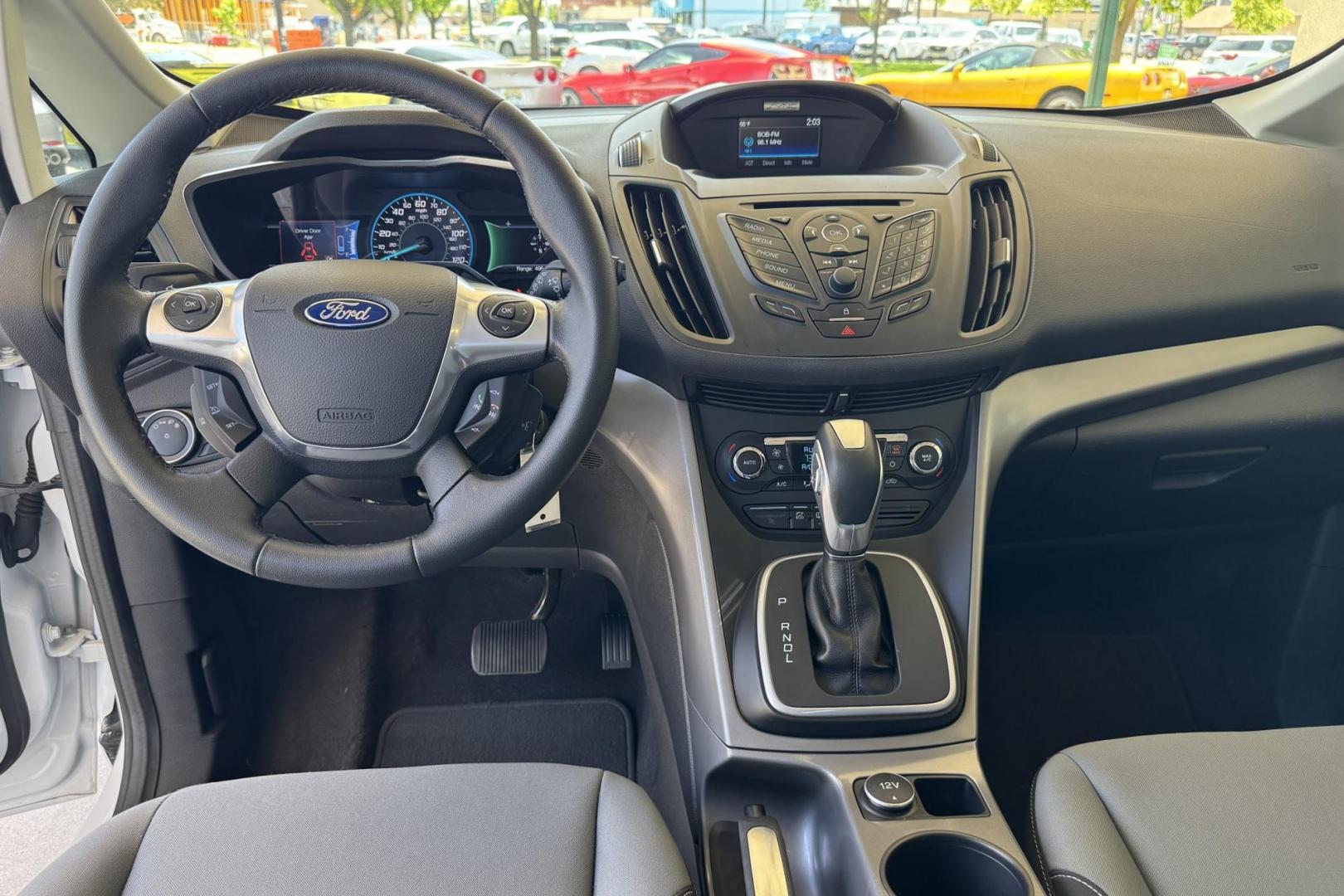 2016 Oxford White /Black Ford C-Max Hybrid SE (1FADP5AU7GL) with an 4 Cyl 2.0 Liter Hybrid engine, Automatic transmission, located at 2304 W. Main St., Boise, ID, 83702, (208) 342-7777, 43.622105, -116.218658 - Great Fuel Economy, Low Mileage And New Tires! - Photo#6