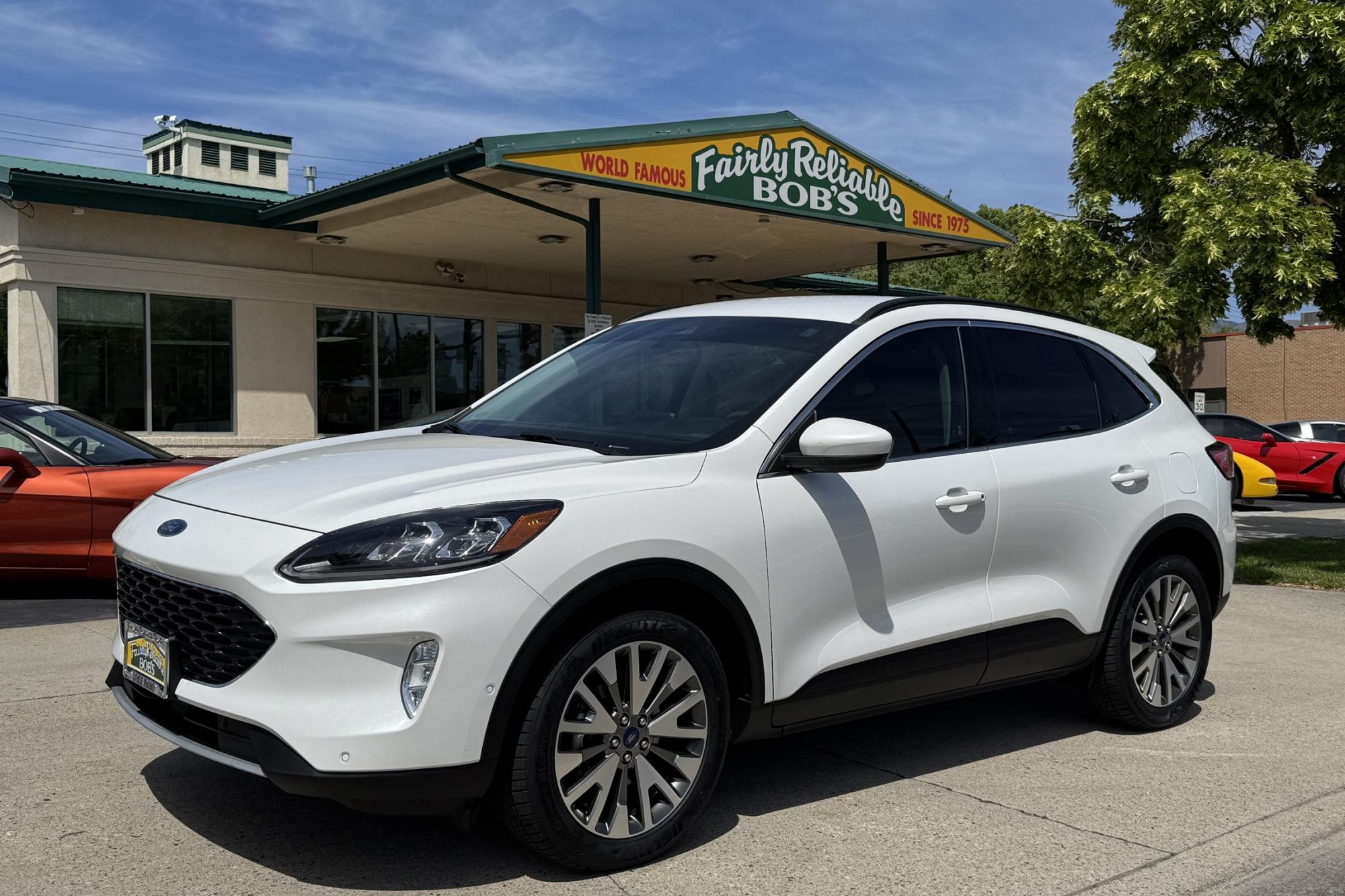 photo of 2021 Ford Escape Titanium All Wheel Drive