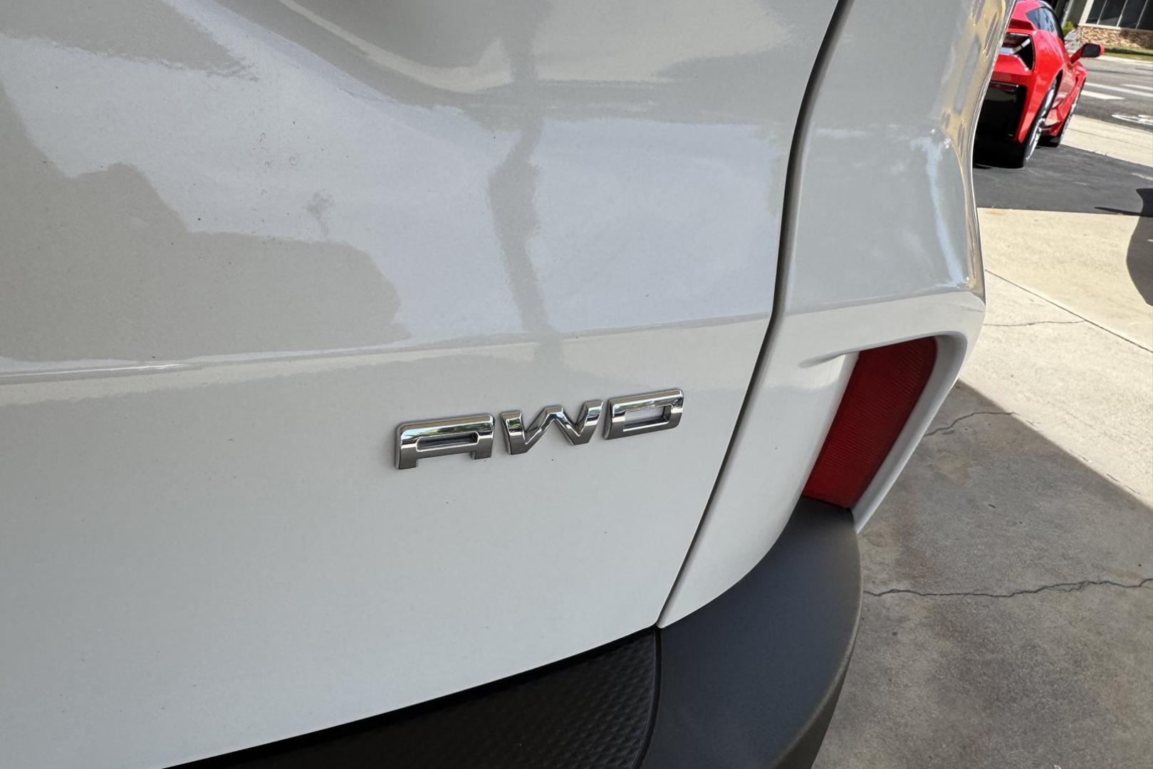 2021 White /Tan/Black Ford Escape Titanium (1FMCU9J92MU) with an 4 Cyl 2.0 Liter Turbo engine, Automatic 8 Speed transmission, located at 2304 W. Main St., Boise, ID, 83702, (208) 342-7777, 43.622105, -116.218658 - New Tires! Great Fuel Economy! Loaded With Safety Features - Photo#20