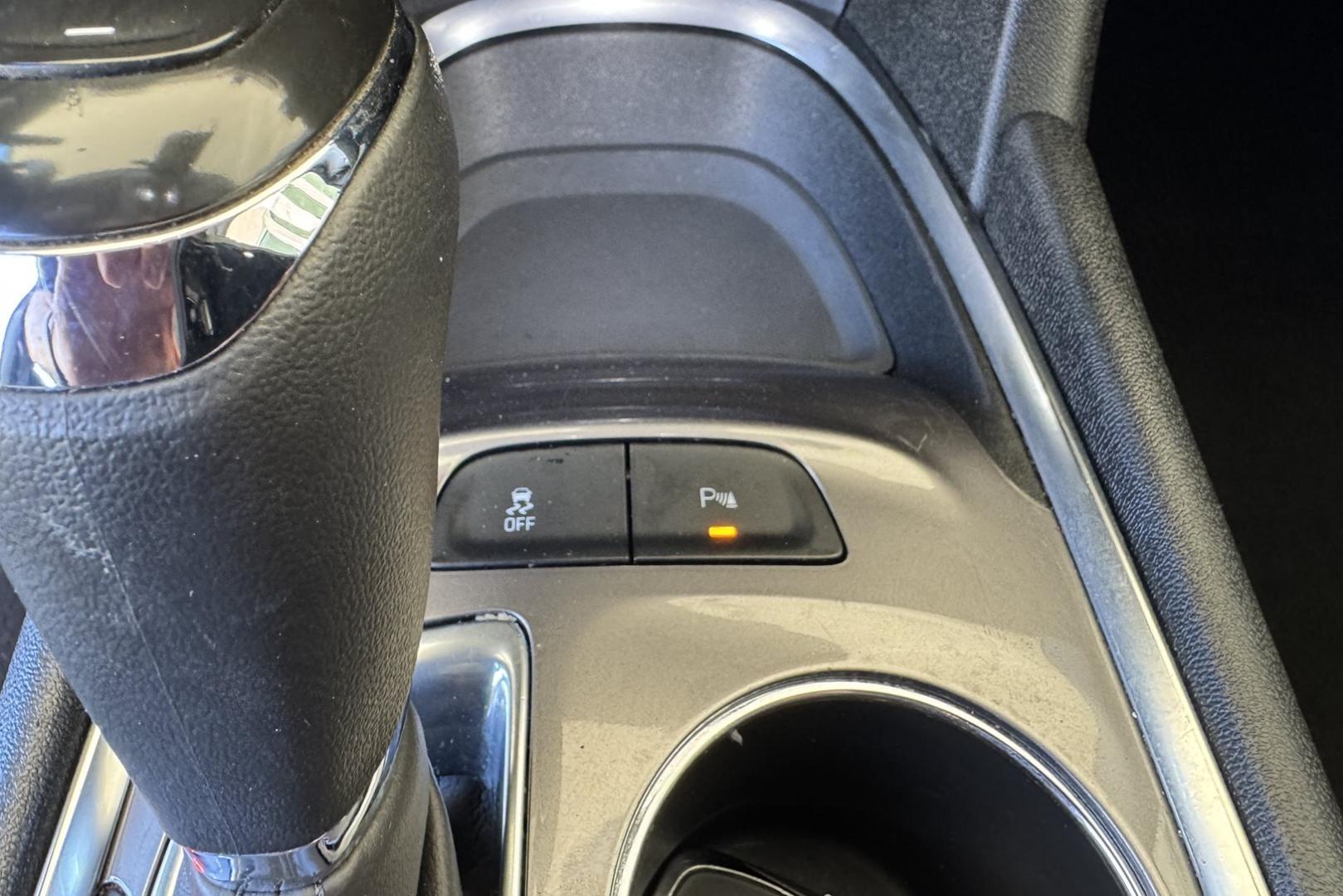 2020 Summit White /Black Chevrolet Malibu LS (1G1ZC5STXLF) with an 4 Cyl 1.5 Liter Turbo engine, Automatic transmission, located at 2304 W. Main St., Boise, ID, 83702, (208) 342-7777, 43.622105, -116.218658 - New Tires! Great Fuel Economy! Lots of Leg Room! - Photo#8