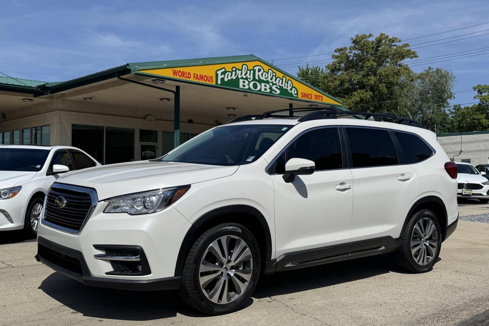 2021 White /Black Subaru Ascent Limited (4S4WMAPD6M3) with an H4 2.4 Liter Turbo engine, Automatic transmission, located at 2304 W. Main St., Boise, ID, 83702, (208) 342-7777, 43.622105, -116.218658 - 7 Passenger! Well Optioned Ascent! - Photo#0