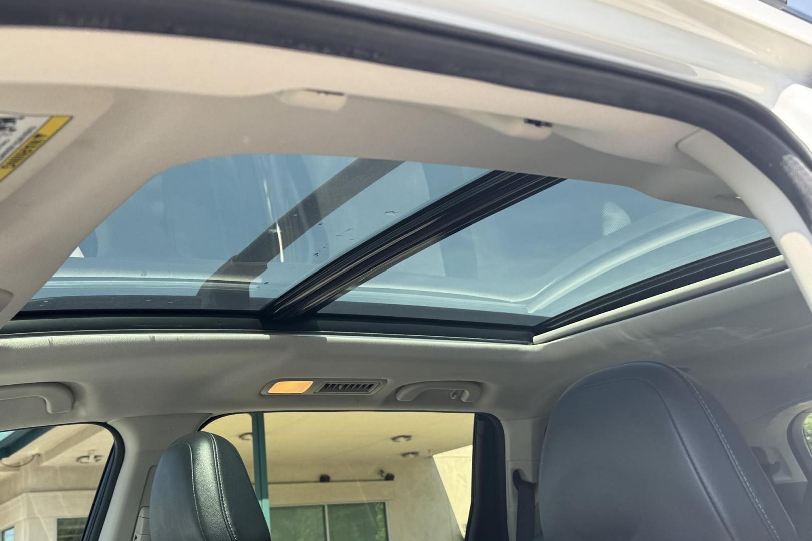 2021 White /Black Subaru Ascent Limited (4S4WMAPD6M3) with an H4 2.4 Liter Turbo engine, Automatic transmission, located at 2304 W. Main St., Boise, ID, 83702, (208) 342-7777, 43.622105, -116.218658 - 7 Passenger! Well Optioned Ascent! - Photo#4