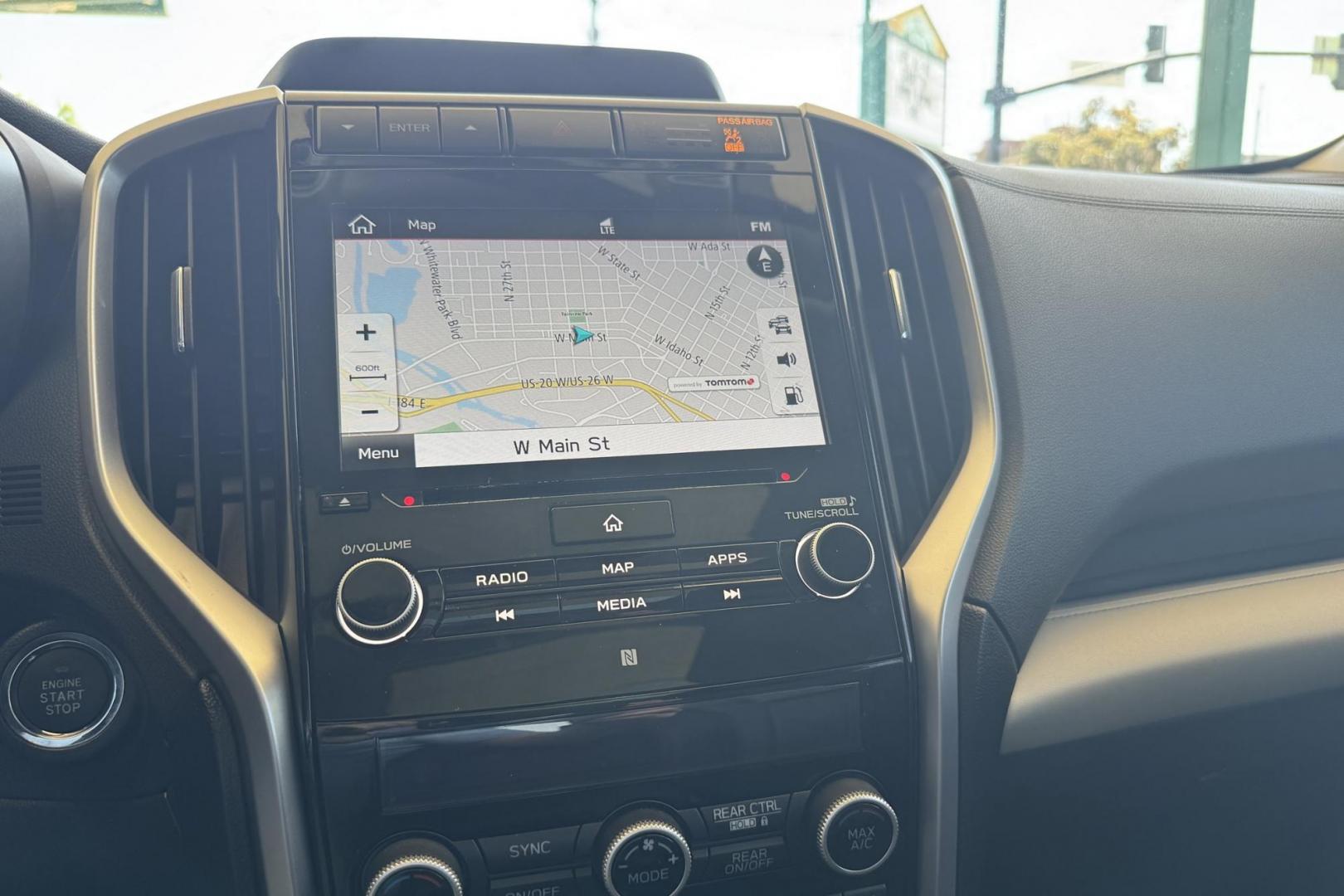 2021 White /Black Subaru Ascent Limited (4S4WMAPD6M3) with an H4 2.4 Liter Turbo engine, Automatic transmission, located at 2304 W. Main St., Boise, ID, 83702, (208) 342-7777, 43.622105, -116.218658 - 7 Passenger! Well Optioned Ascent! - Photo#8