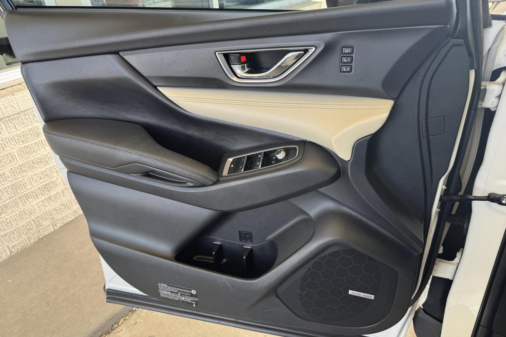 2021 White /Black Subaru Ascent Limited (4S4WMAPD6M3) with an H4 2.4 Liter Turbo engine, Automatic transmission, located at 2304 W. Main St., Boise, ID, 83702, (208) 342-7777, 43.622105, -116.218658 - 7 Passenger! Well Optioned Ascent! - Photo#10