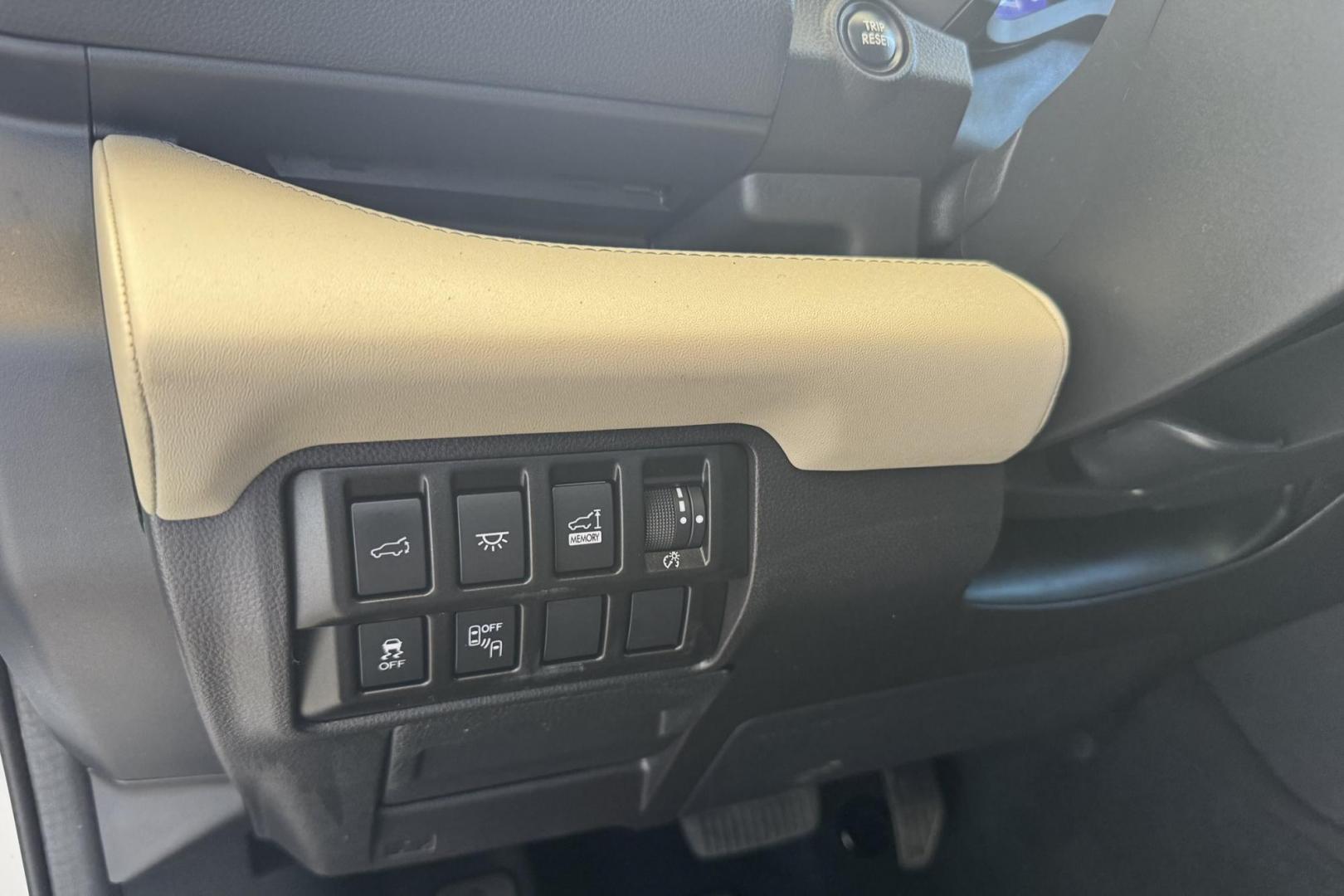 2021 White /Black Subaru Ascent Limited (4S4WMAPD6M3) with an H4 2.4 Liter Turbo engine, Automatic transmission, located at 2304 W. Main St., Boise, ID, 83702, (208) 342-7777, 43.622105, -116.218658 - 7 Passenger! Well Optioned Ascent! - Photo#13