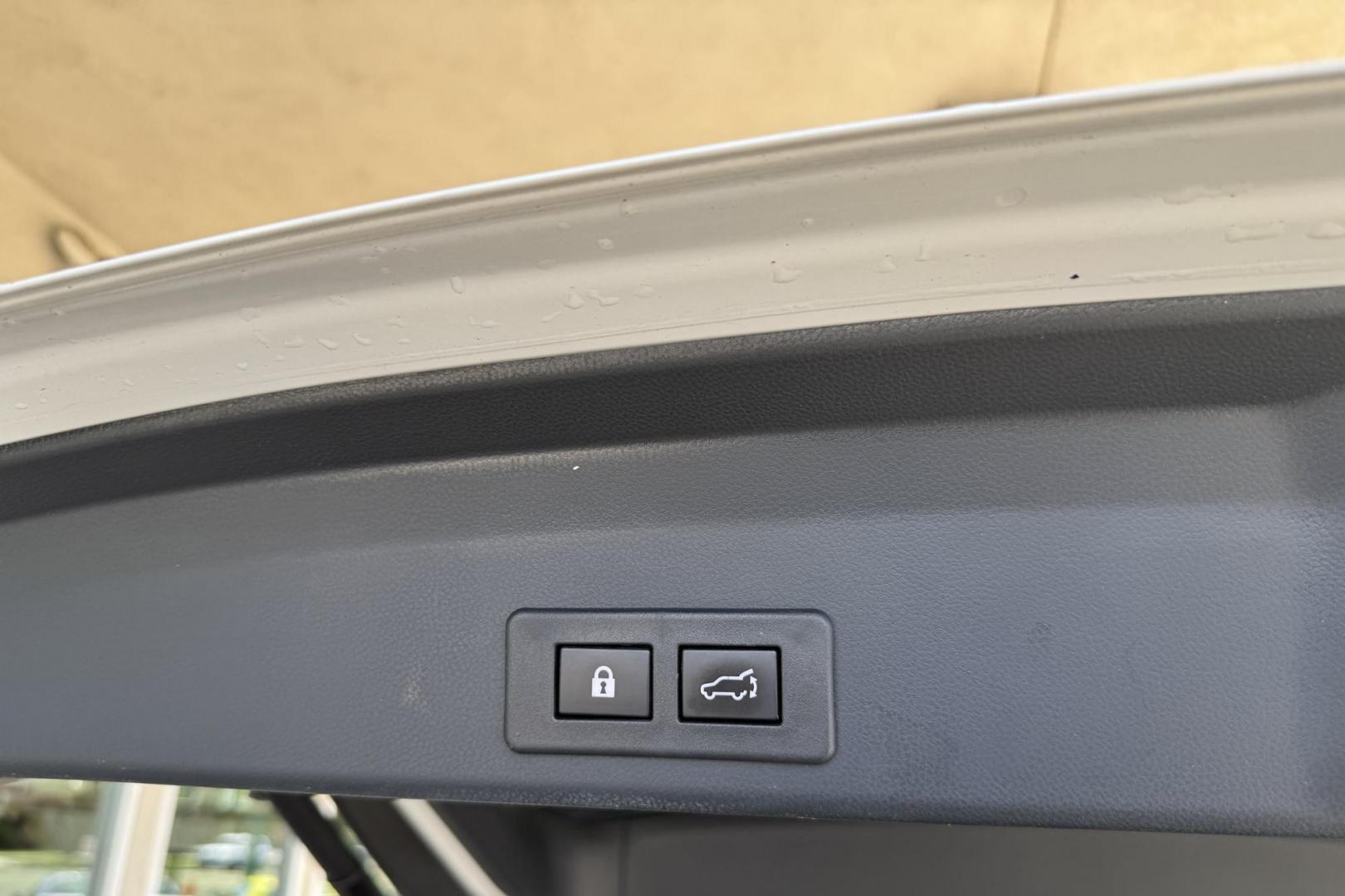 2021 White /Black Subaru Ascent Limited (4S4WMAPD6M3) with an H4 2.4 Liter Turbo engine, Automatic transmission, located at 2304 W. Main St., Boise, ID, 83702, (208) 342-7777, 43.622105, -116.218658 - 7 Passenger! Well Optioned Ascent! - Photo#24