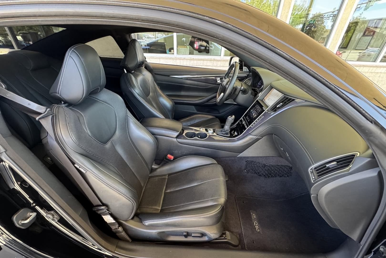 2017 Black /Black Infiniti Q60 Red Sport 400 (JN1FV7EL7HM) with an V6 3.0 Liter Twin Turbo engine, Automatic 7 Speed transmission, located at 2304 W. Main St., Boise, ID, 83702, (208) 342-7777, 43.622105, -116.218658 - All Wheel Drive Road Rocket! This One Is Clean! - Photo#15