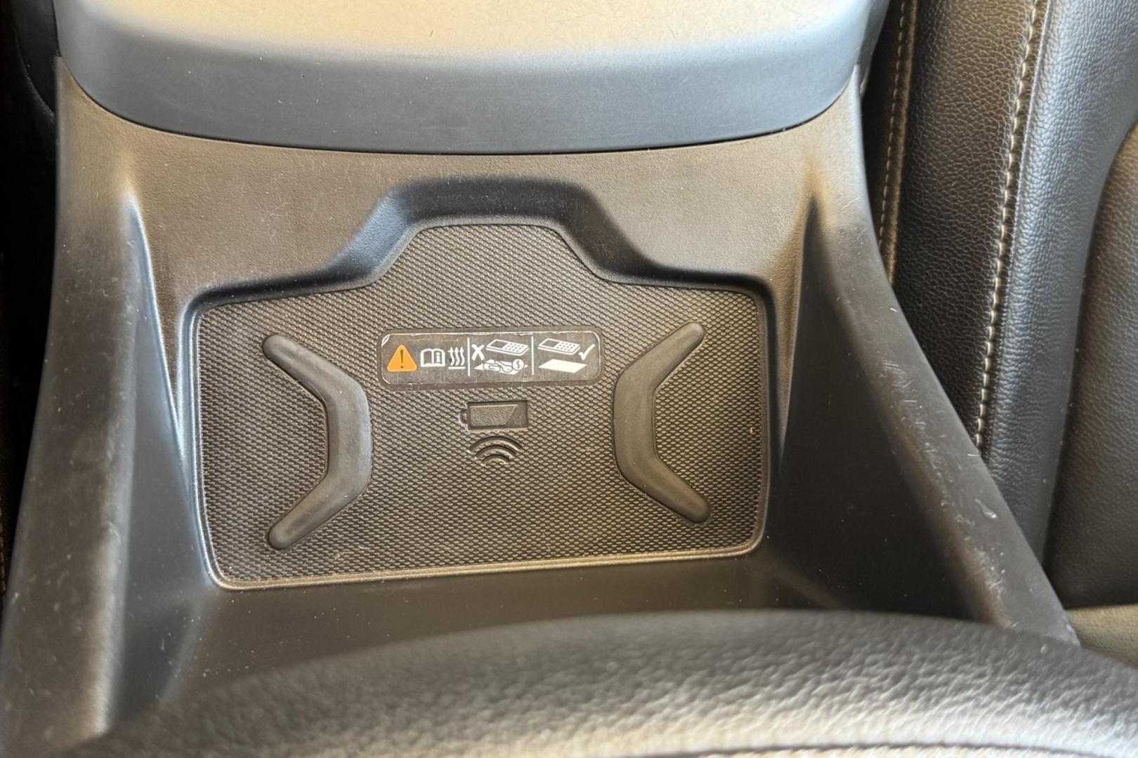 2020 Black /Black Chevrolet Colorado ZR2 (1GCGTEEN9L1) with an V6 3.6 Liter engine, Automatic 8 Speed transmission, located at 2304 W. Main St., Boise, ID, 83702, (208) 342-7777, 43.622105, -116.218658 - Ready To Go! - Photo#13