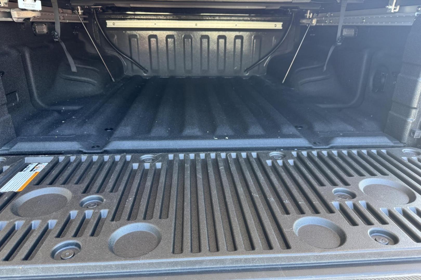 2023 Black /Black Nissan Frontier PRO-4X (1N6ED1EKXPN) with an V6 3.8 Liter engine, Automatic 9 Speed transmission, located at 2304 W. Main St., Boise, ID, 83702, (208) 342-7777, 43.622105, -116.218658 - Remaining Factory Warranty! Really Cool Truck! - Photo#23