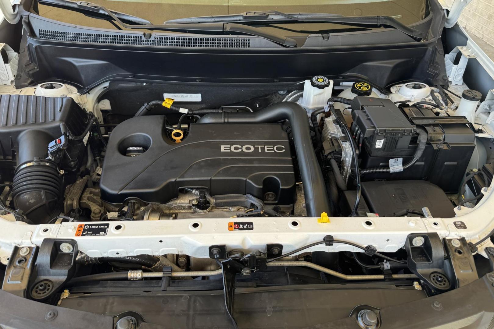 2019 Summit White /Black Chevrolet Equinox LT (2GNAXUEV1K6) with an 4 Cyl 1.5 Liter Turbo engine, Automatic 6 Speed transmission, located at 2304 W. Main St., Boise, ID, 83702, (208) 342-7777, 43.622105, -116.218658 - Photo#17