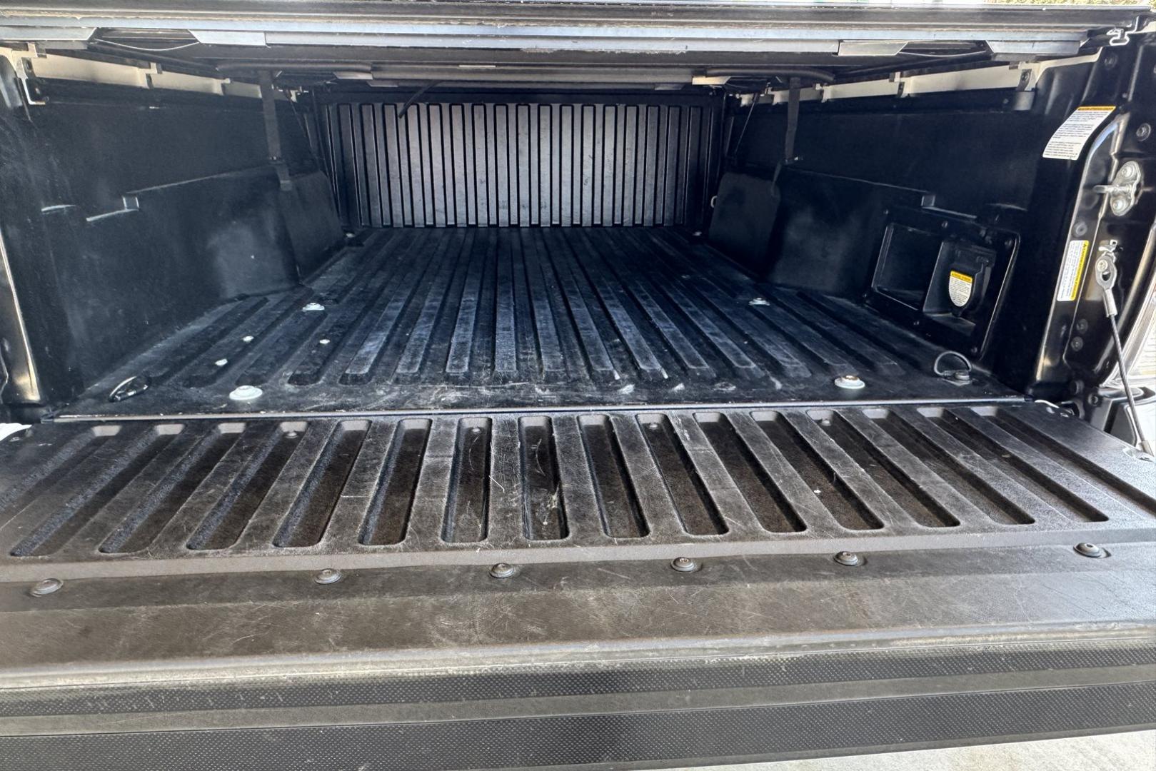 2020 Super White /Black Toyota Tacoma TRD Off Road Sport (5TFDZ5BN6LX) with an V6 3.5 Liter engine, Automatic 6 Speed transmission, located at 2304 W. Main St., Boise, ID, 83702, (208) 342-7777, 43.622105, -116.218658 - New Tires! Legendary Toyota! - Photo#17