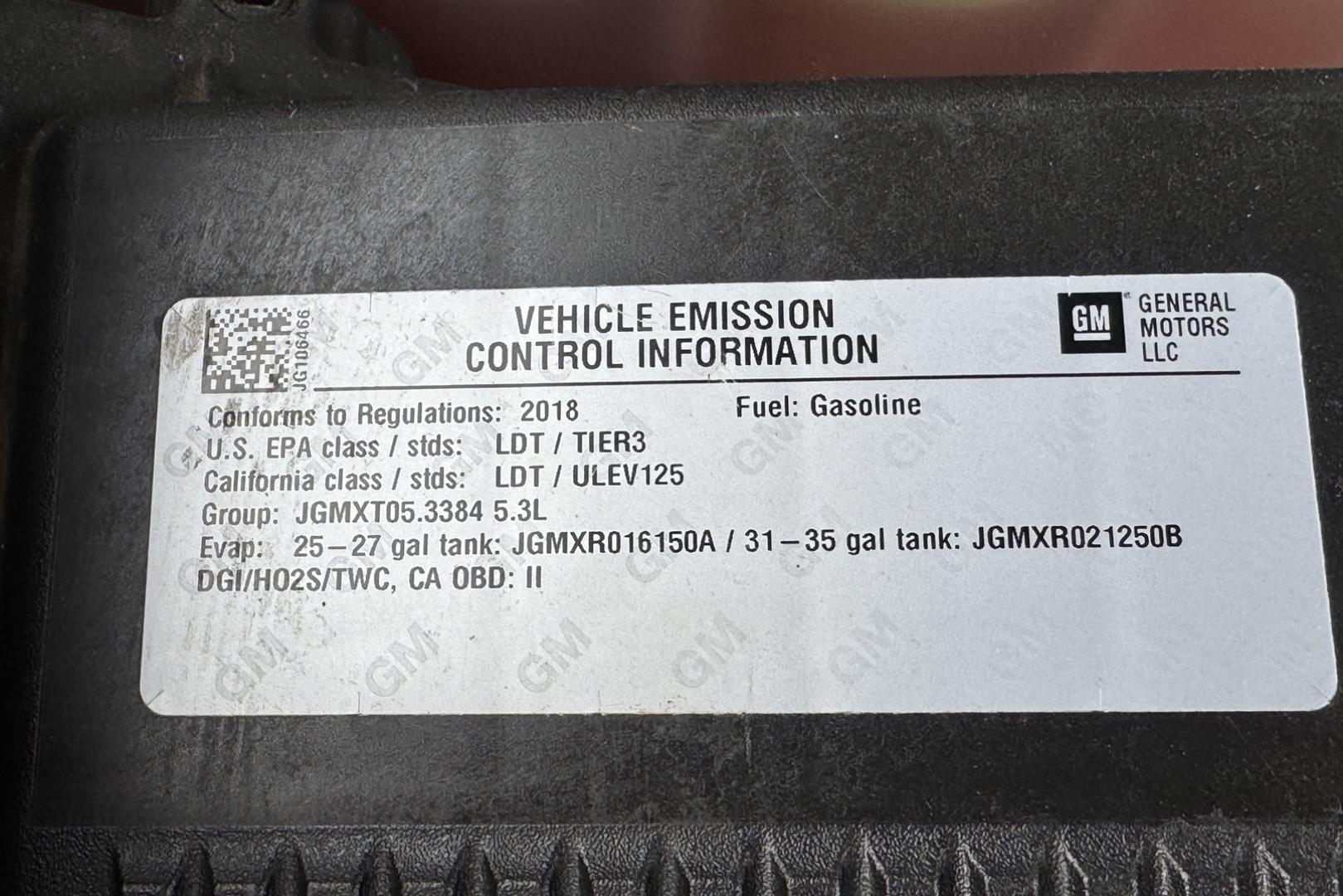 2018 Graphite Metallic /Jet Black Chevrolet Silverado 1500 LTZ (3GCUKSEC5JG) with an V8 5.3 Liter engine, Automatic 8 Speed transmission, located at 2304 W. Main St., Boise, ID, 83702, (208) 342-7777, 43.622105, -116.218658 - Low Mileage Z/71! - Photo#17