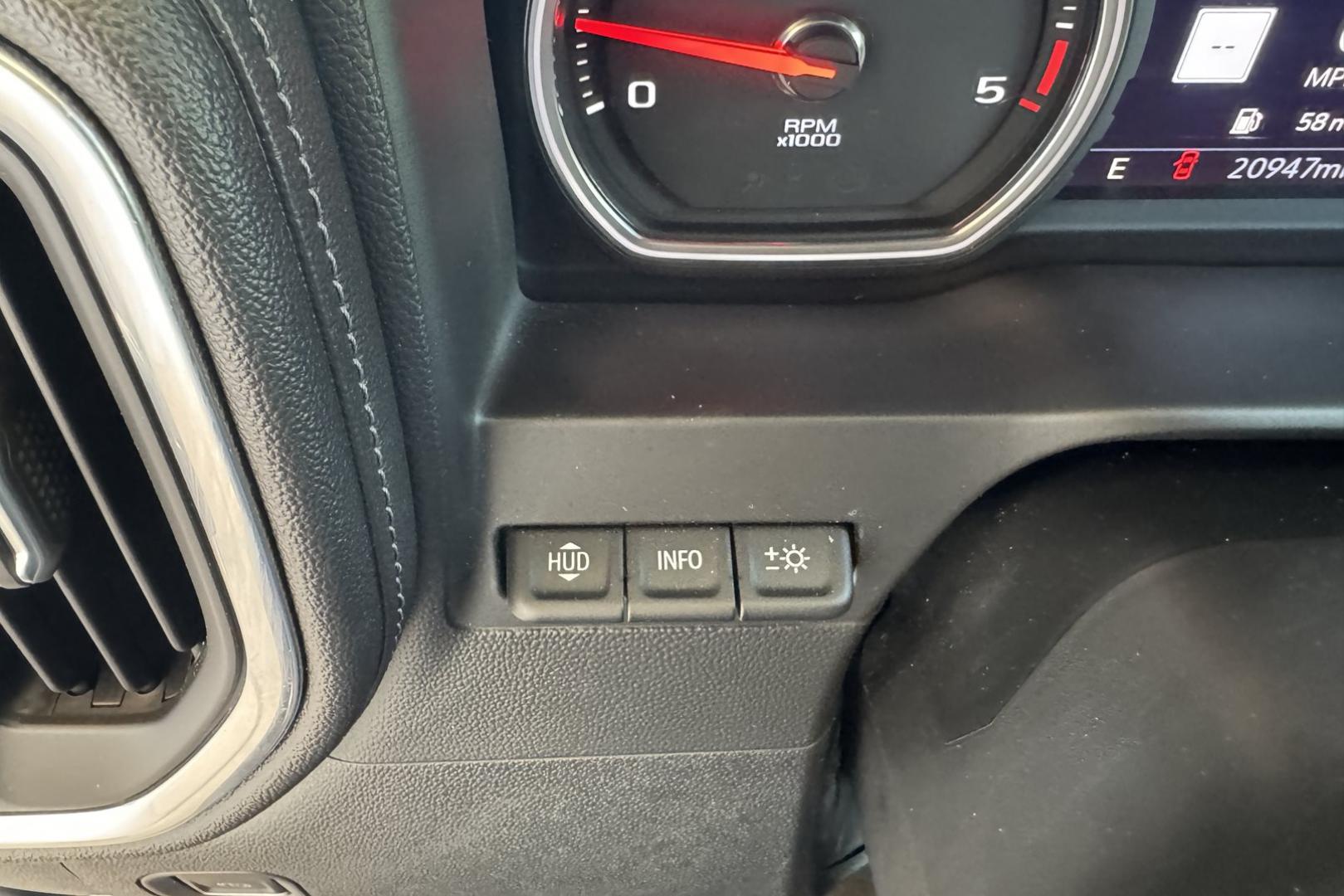 2020 Northsky Blue Metallic /Jet Black Chevrolet Silverado 3500HD High Country (1GC4YVEYXLF) with an V8 6.6 Liter Turbo Duramax Diesel engine, Automatic 10 Speed transmission, located at 2304 W. Main St., Boise, ID, 83702, (208) 342-7777, 43.622105, -116.218658 - New Tires! Highly Optioned! Ready To Tow! - Photo#17