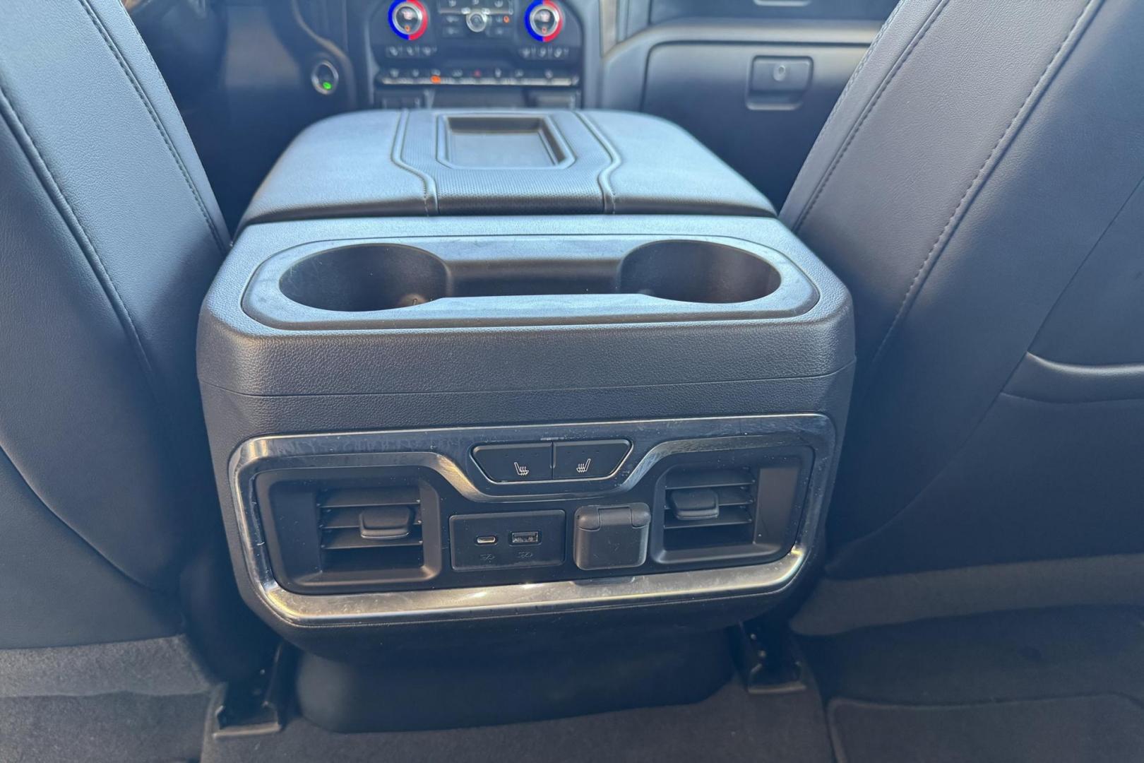 2020 Northsky Blue Metallic /Jet Black Chevrolet Silverado 3500HD High Country (1GC4YVEYXLF) with an V8 6.6 Liter Turbo Duramax Diesel engine, Automatic 10 Speed transmission, located at 2304 W. Main St., Boise, ID, 83702, (208) 342-7777, 43.622105, -116.218658 - New Tires! Highly Optioned! Ready To Tow! - Photo#30