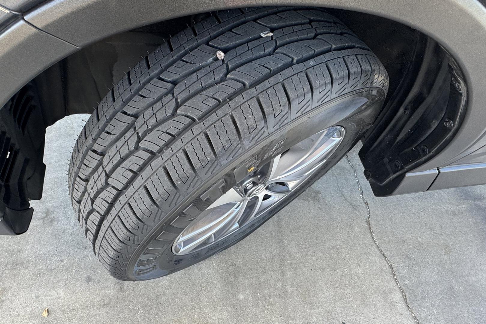 2017 Magnetite Gray Metallic /Gray Toyota RAV4 Hybrid XLE (JTMRJREV3HD) with an 4 Cyl 2.5 Liter Hybrid engine, Automatic transmission, located at 2304 W. Main St., Boise, ID, 83702, (208) 342-7777, 43.622105, -116.218658 - Hybrid All Wheel Drive! New Tires And Low Mileage! - Photo#10