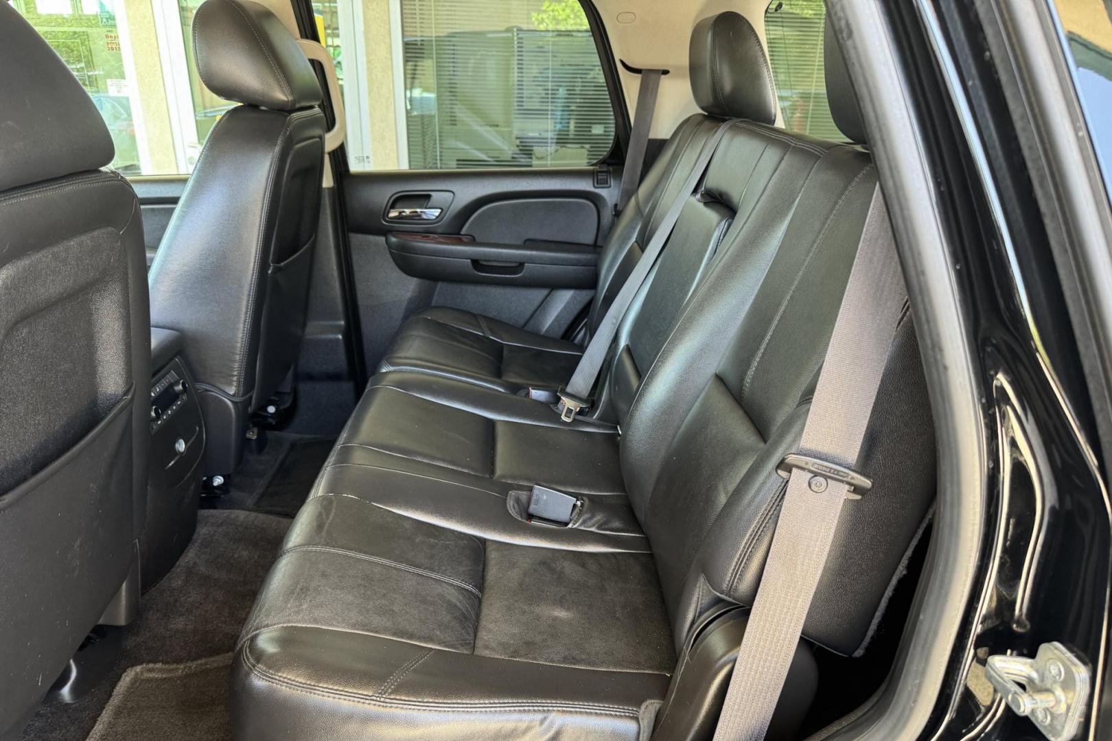 2014 Black /Black Chevrolet Tahoe LT (1GNSKBE08ER) with an V8 5.3 Liter engine, Automatic transmission, located at 2304 W. Main St., Boise, ID, 83702, (208) 342-7777, 43.622105, -116.218658 - New Tires! 8 Passenger! - Photo#6