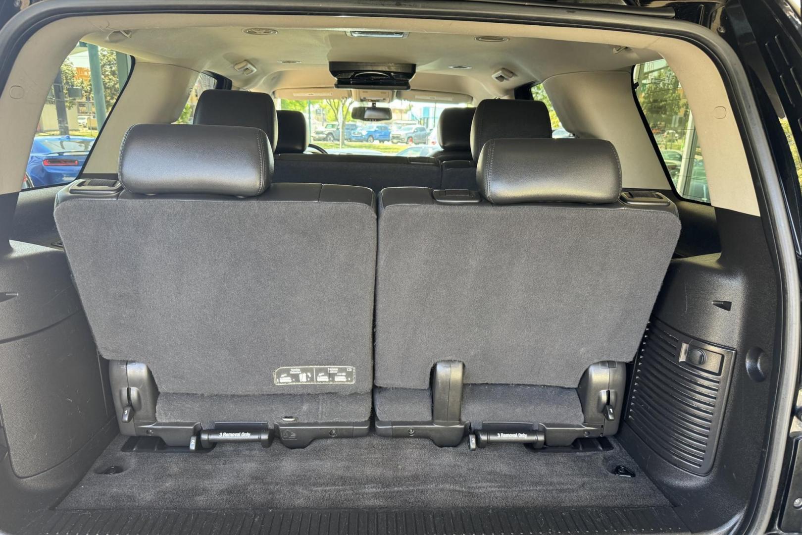 2014 Black /Black Chevrolet Tahoe LT (1GNSKBE08ER) with an V8 5.3 Liter engine, Automatic transmission, located at 2304 W. Main St., Boise, ID, 83702, (208) 342-7777, 43.622105, -116.218658 - New Tires! 8 Passenger! - Photo#20