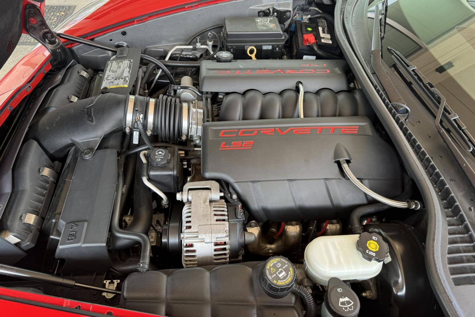 2007 Victory Red /Ebony Chevrolet Corvette 3LT (1G1YY36U275) with an V8 6.0 Liter engine, Automatic 6 Speed transmission, located at 2304 W. Main St., Boise, ID, 83702, (208) 342-7777, 43.622105, -116.218658 - Photo#11