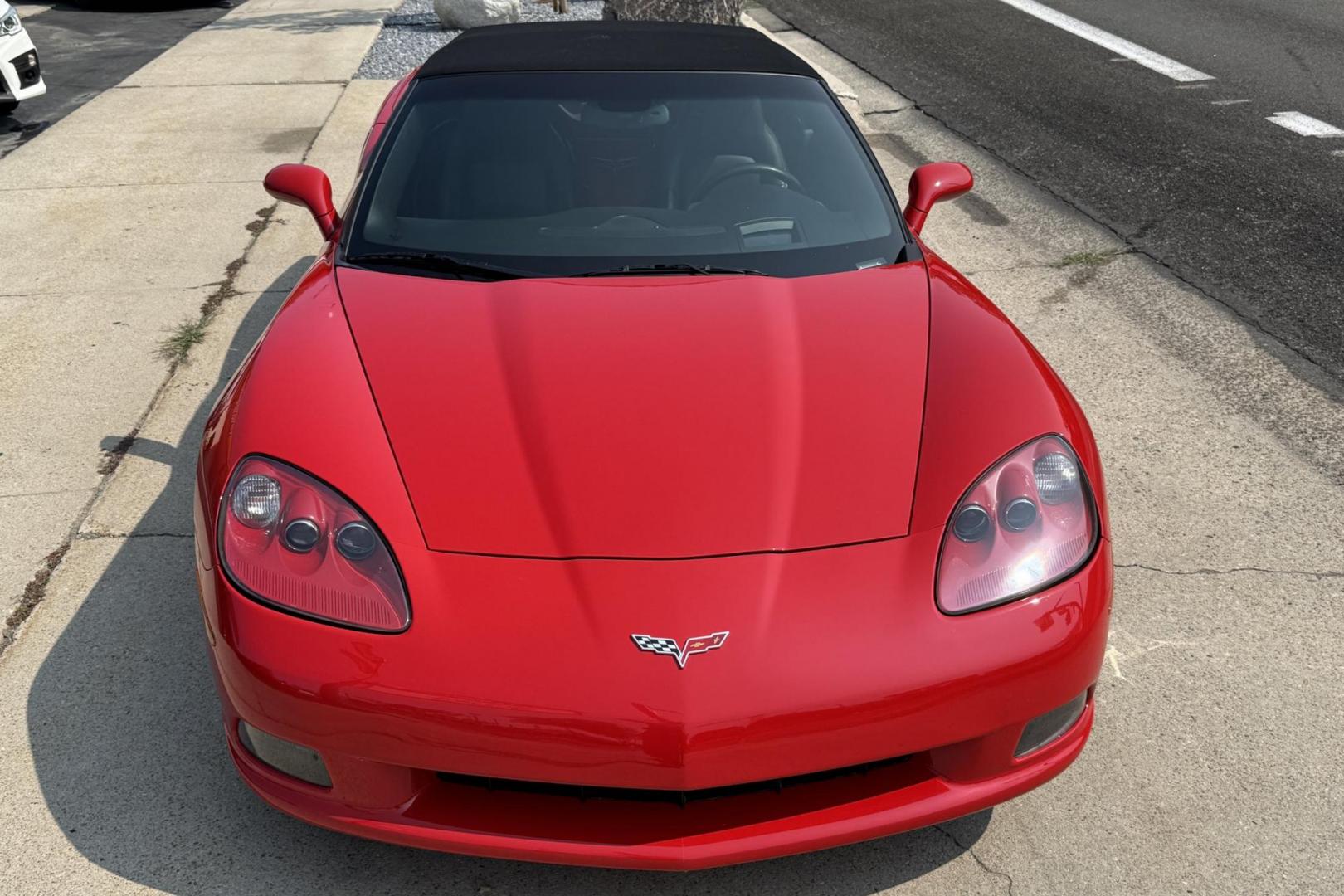 2007 Victory Red /Ebony Chevrolet Corvette 3LT (1G1YY36U275) with an V8 6.0 Liter engine, Automatic 6 Speed transmission, located at 2304 W. Main St., Boise, ID, 83702, (208) 342-7777, 43.622105, -116.218658 - Photo#23