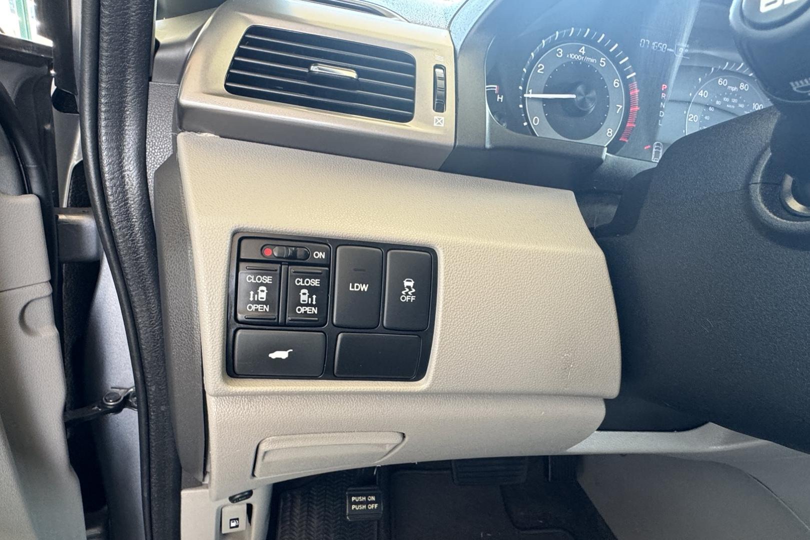 2016 Silver /Gray Honda Odyssey EX-L (5FNRL5H66GB) with an V6 3.5 Liter engine, Automatic 6 Speed transmission, located at 2304 W. Main St., Boise, ID, 83702, (208) 342-7777, 43.622105, -116.218658 - 8 Passenger! Dual Power Sliding Doors! Ready To Go! - Photo#10