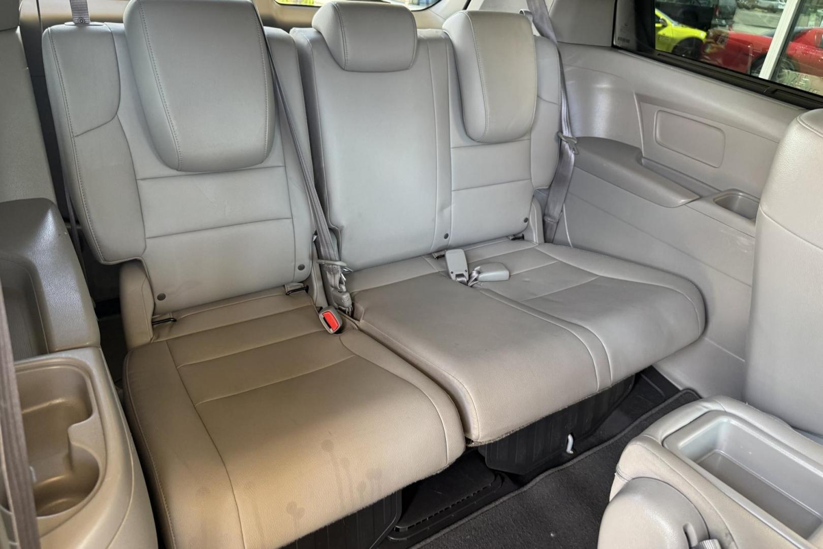 2016 Silver /Gray Honda Odyssey EX-L (5FNRL5H66GB) with an V6 3.5 Liter engine, Automatic 6 Speed transmission, located at 2304 W. Main St., Boise, ID, 83702, (208) 342-7777, 43.622105, -116.218658 - 8 Passenger! Dual Power Sliding Doors! Ready To Go! - Photo#23