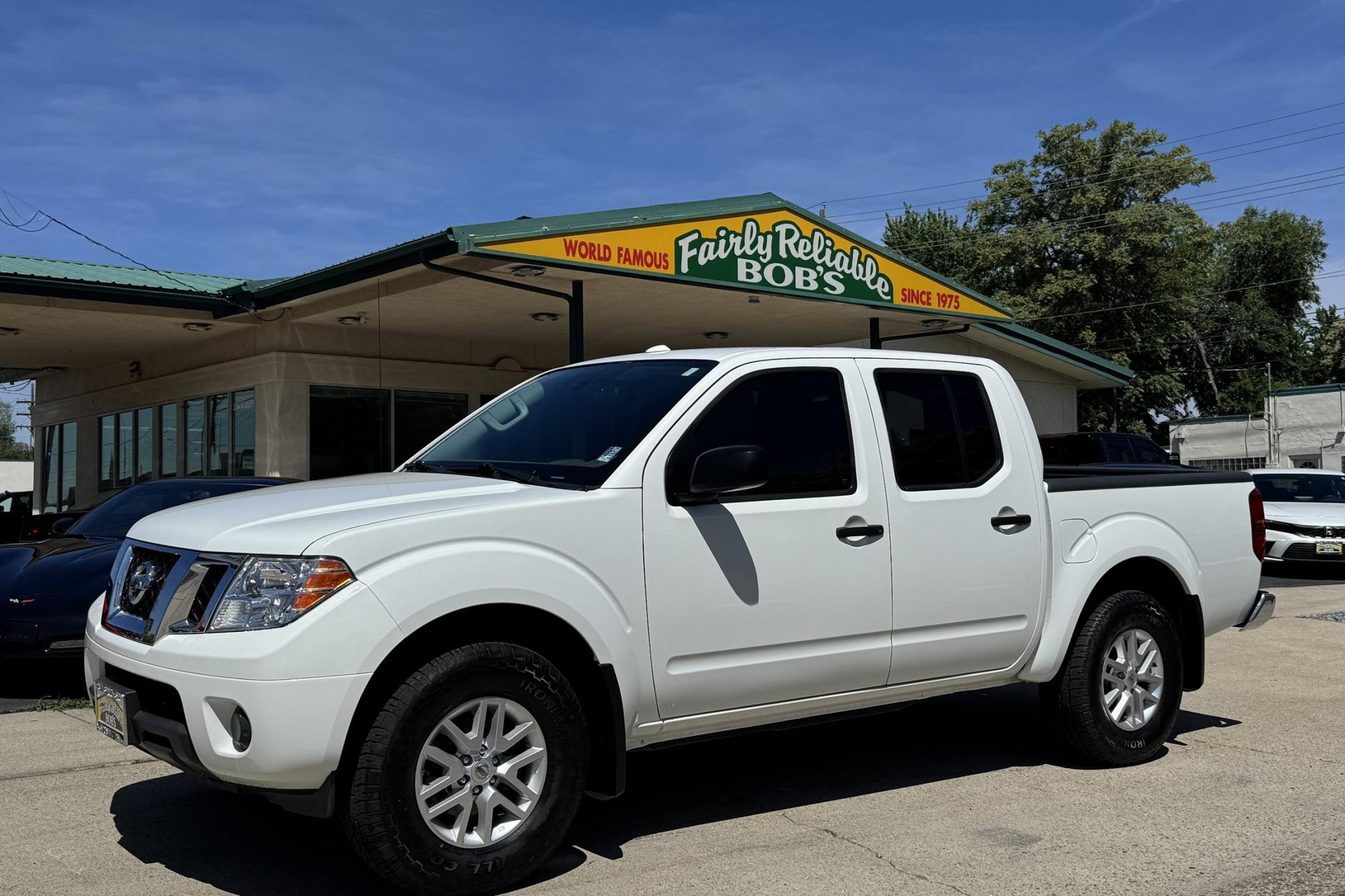 photo of 2017 Nissan Frontier Crew Cab SV 4x4