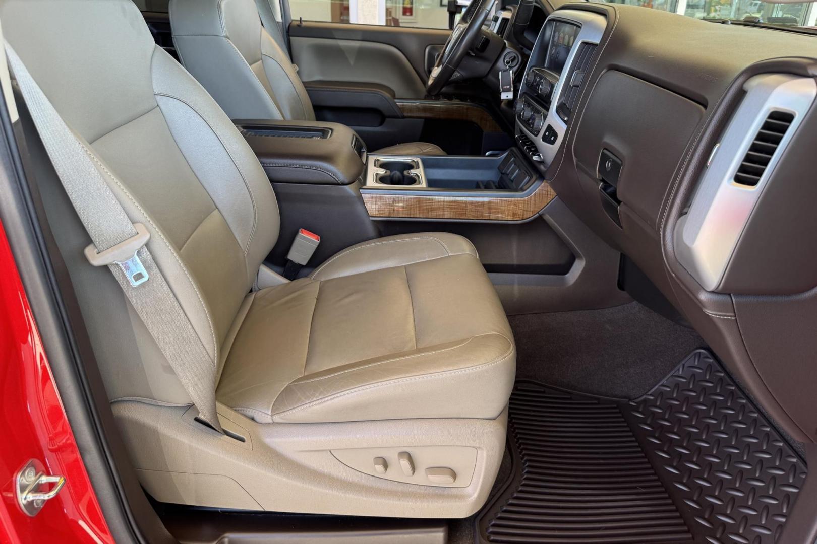 2016 Victory Red /Tan GMC Sierra 3500HD SLT (1GT42XC89GF) with an V8 6.6 Liter Turbo Duramax Diesel engine, Automatic 6 Speed With Overdrive Allison transmission, located at 2304 W. Main St., Boise, ID, 83702, (208) 342-7777, 43.622105, -116.218658 - Long Bed! Capable Hauler! - Photo#18
