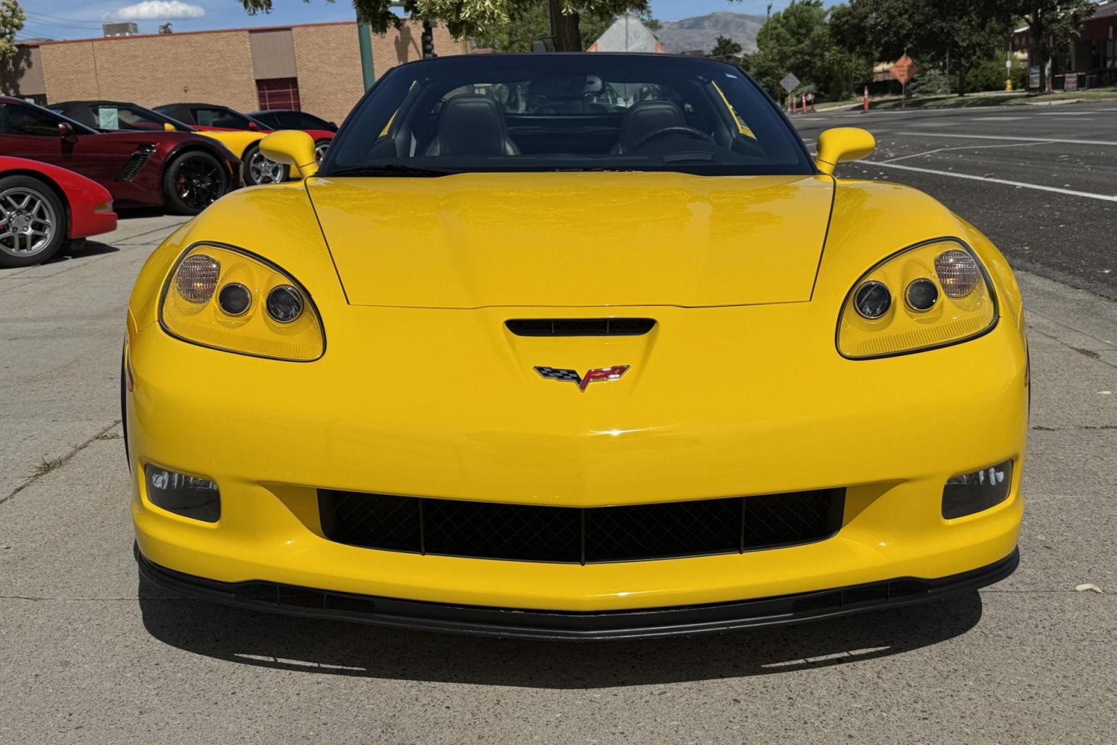 2011 Velocity Yellow /Ebony Chevrolet Corvette Grand Sport 3LT (1G1YW2DWXB5) with an V8 6.2 Liter engine, Automatic 6 Speed transmission, located at 2304 W. Main St., Boise, ID, 83702, (208) 342-7777, 43.622105, -116.218658 - Photo#3