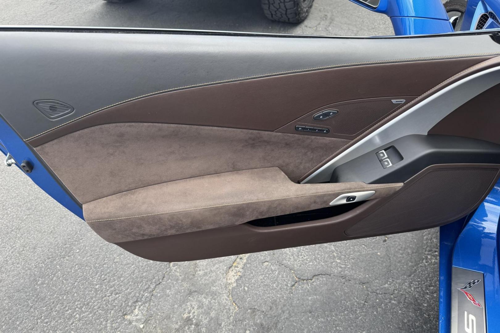 2014 Laguna Blue /Brownstone Chevrolet Corvette Stingray 3LT Z51 (1G1YL2D71E5) with an V8 6.2 Liter engine, 7 Speed Manual w/ Rev Matching transmission, located at 2304 W. Main St., Boise, ID, 83702, (208) 342-7777, 43.622105, -116.218658 - The 2014 Chevrolet Corvette Premiere Edition is a limited-production model of the Corvette Stingray, celebrating the debut of the C7 generation. Only 500 coupes were produced, exclusively in Laguna Blue with a Brownstone interior. One Owner Idaho Stingray! - Photo#7