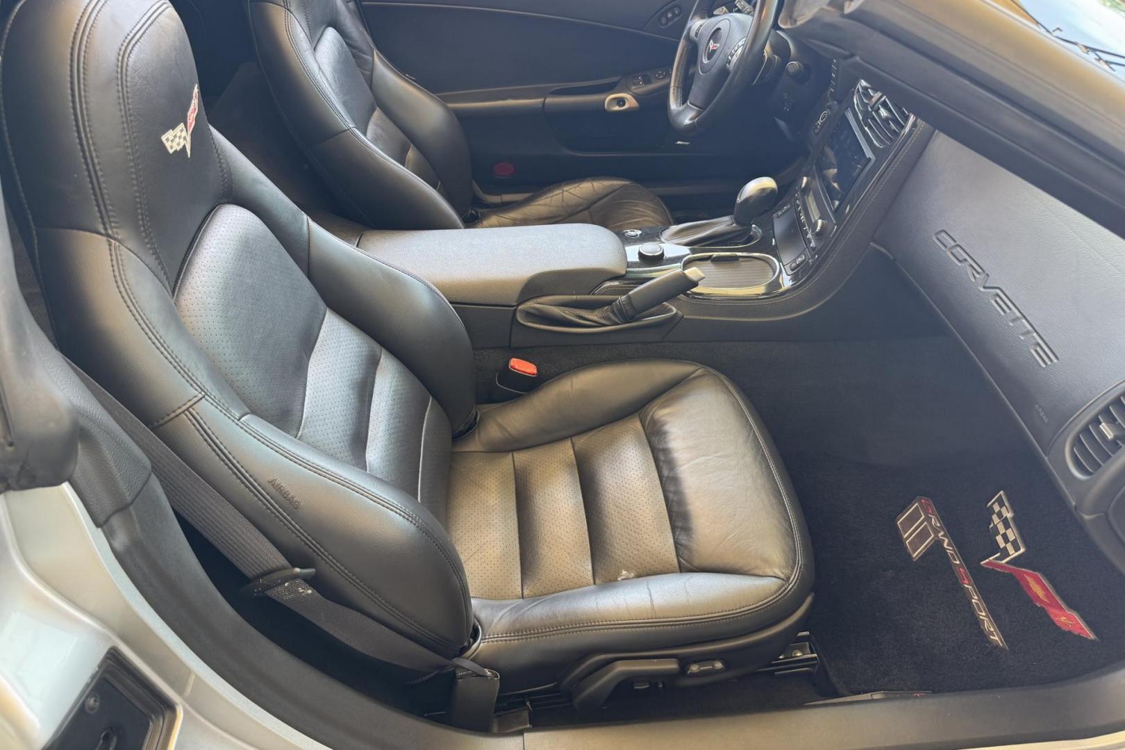 2011 Blade Silver Metallic /Ebony Chevrolet Corvette Grand Sport 3LT (1G1YW2DW7B5) with an V8 6.2 Liter engine, Automatic 6 Speed transmission, located at 2304 W. Main St., Boise, ID, 83702, (208) 342-7777, 43.622105, -116.218658 - Stunning 3LT Grand Sport Corvette! - Photo#12
