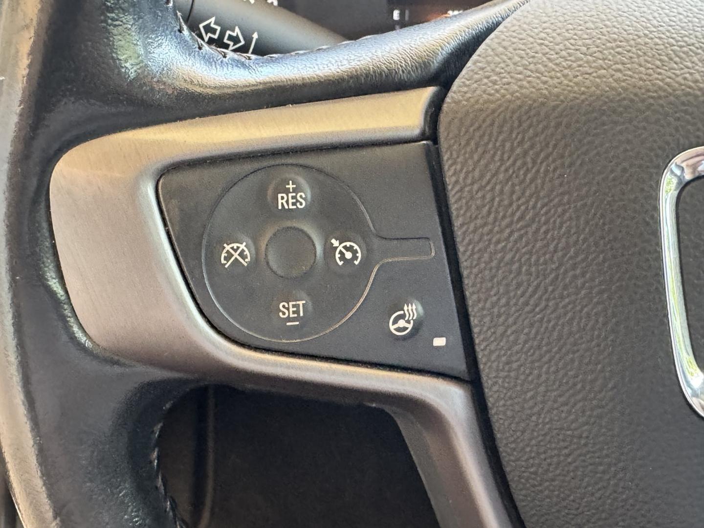 2022 Summit White /Jet Black GMC Canyon AT4 (1GTG6FEN8N1) with an V6 3.6 Liter engine, Automatic 8 Speed transmission, located at 2304 W. Main St., Boise, ID, 83702, (208) 342-7777, 43.622105, -116.218658 - Photo#10