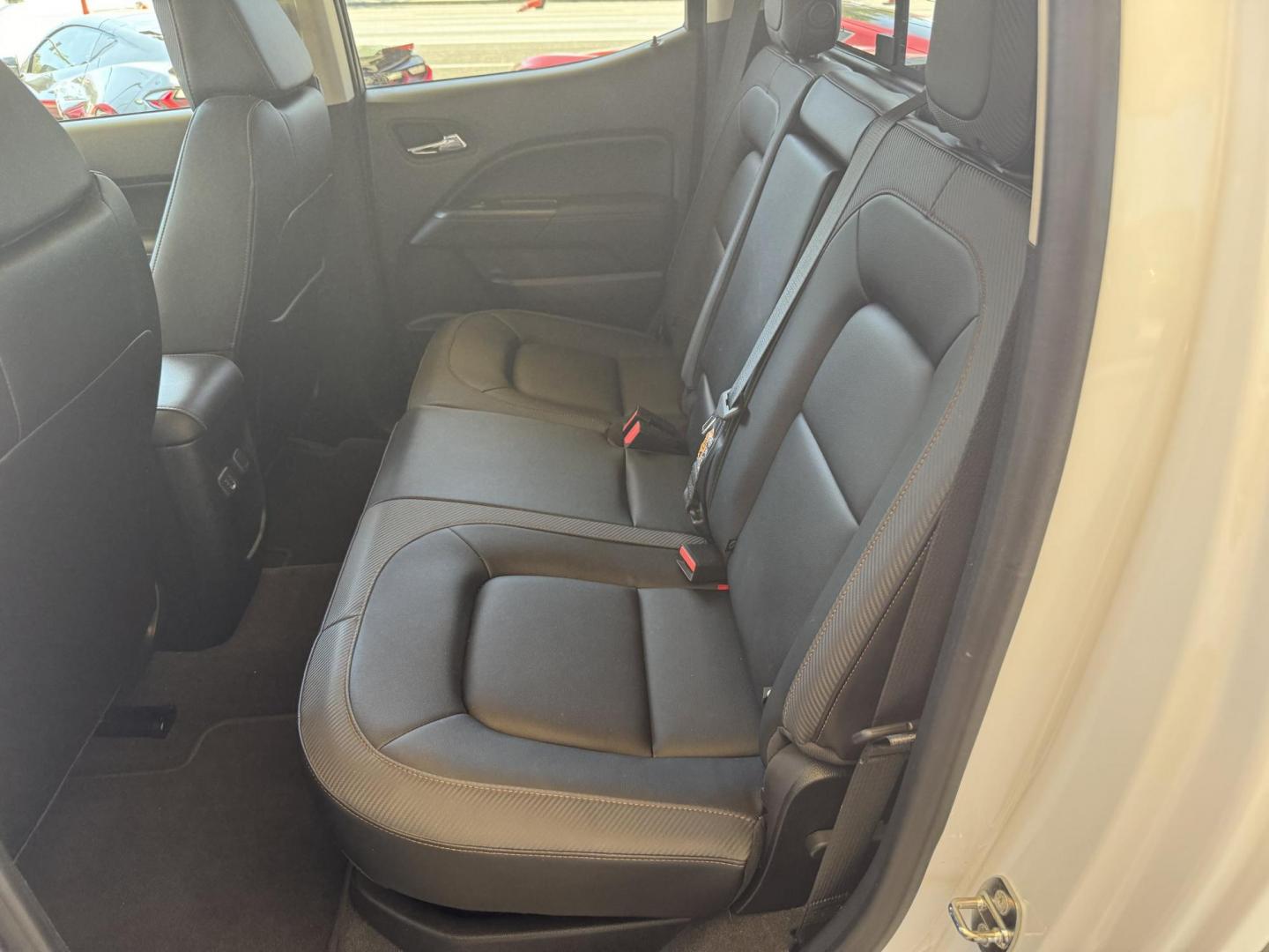 2022 Summit White /Jet Black GMC Canyon AT4 (1GTG6FEN8N1) with an V6 3.6 Liter engine, Automatic 8 Speed transmission, located at 2304 W. Main St., Boise, ID, 83702, (208) 342-7777, 43.622105, -116.218658 - Photo#14