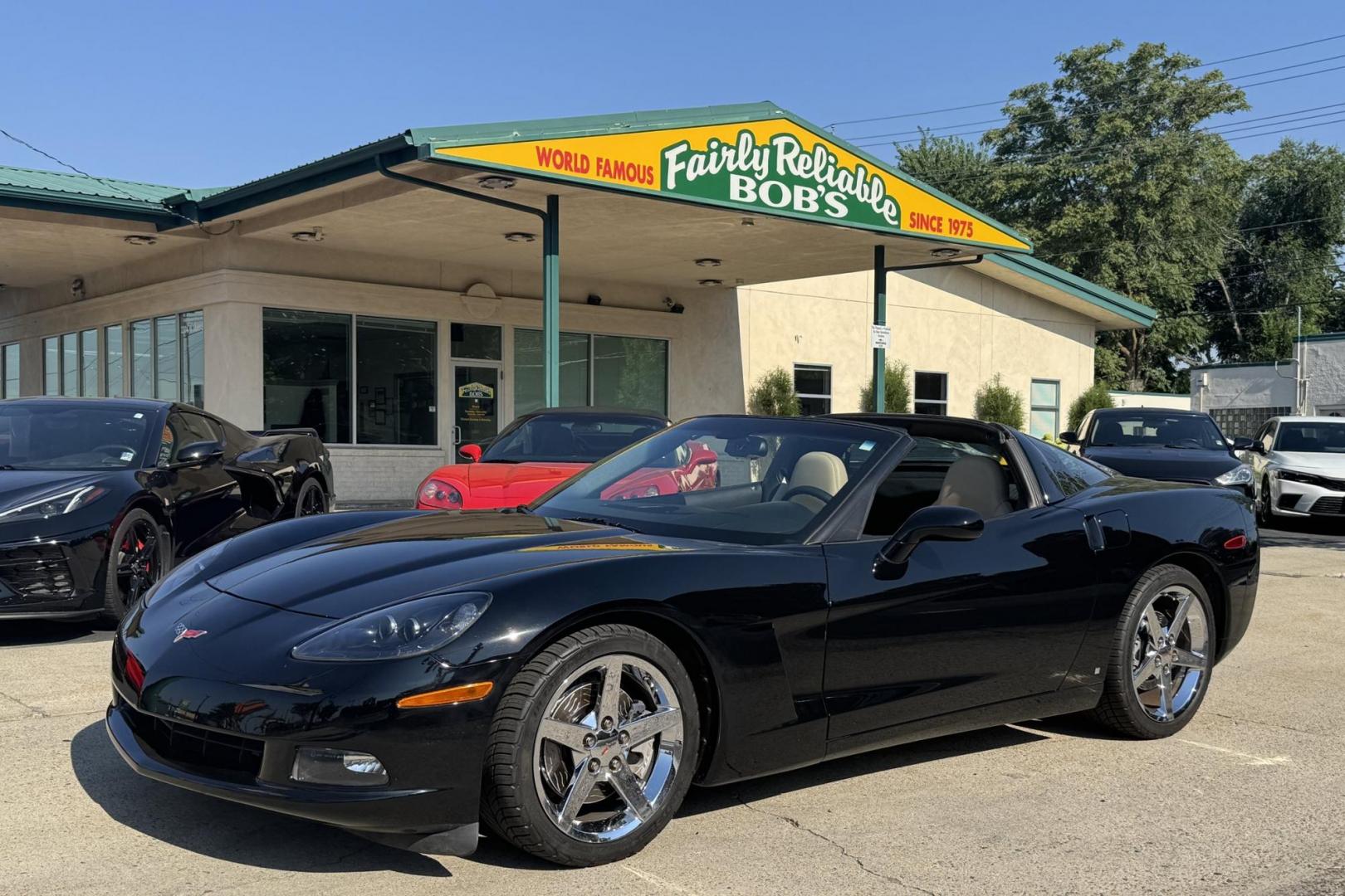 2008 Black /Tan Chevrolet Corvette 2LT (1G1YY26W785) with an V8 6.2 Liter engine, Automatic 6 Speed transmission, located at 2304 W. Main St., Boise, ID, 83702, (208) 342-7777, 43.622105, -116.218658 - Photo#0