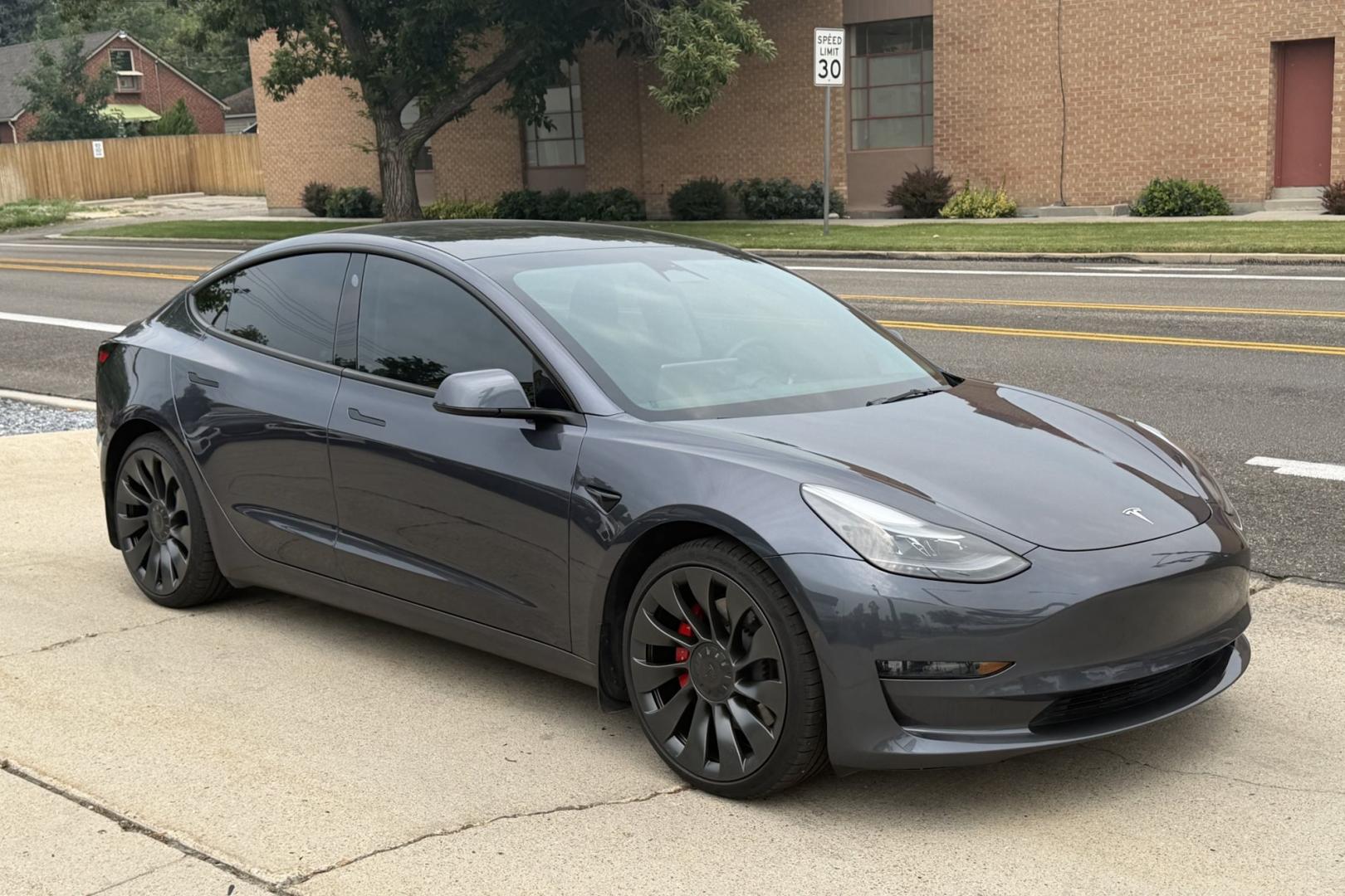 2022 Midnight Silver Metallic /Black Tesla Model 3 Performance (5YJ3E1EC3NF) with an 75 kWh engine, Automatic transmission, located at 2304 W. Main St., Boise, ID, 83702, (208) 342-7777, 43.622105, -116.218658 - All Wheel Drive Performance! Clean And Ready To Go!- Photo#2